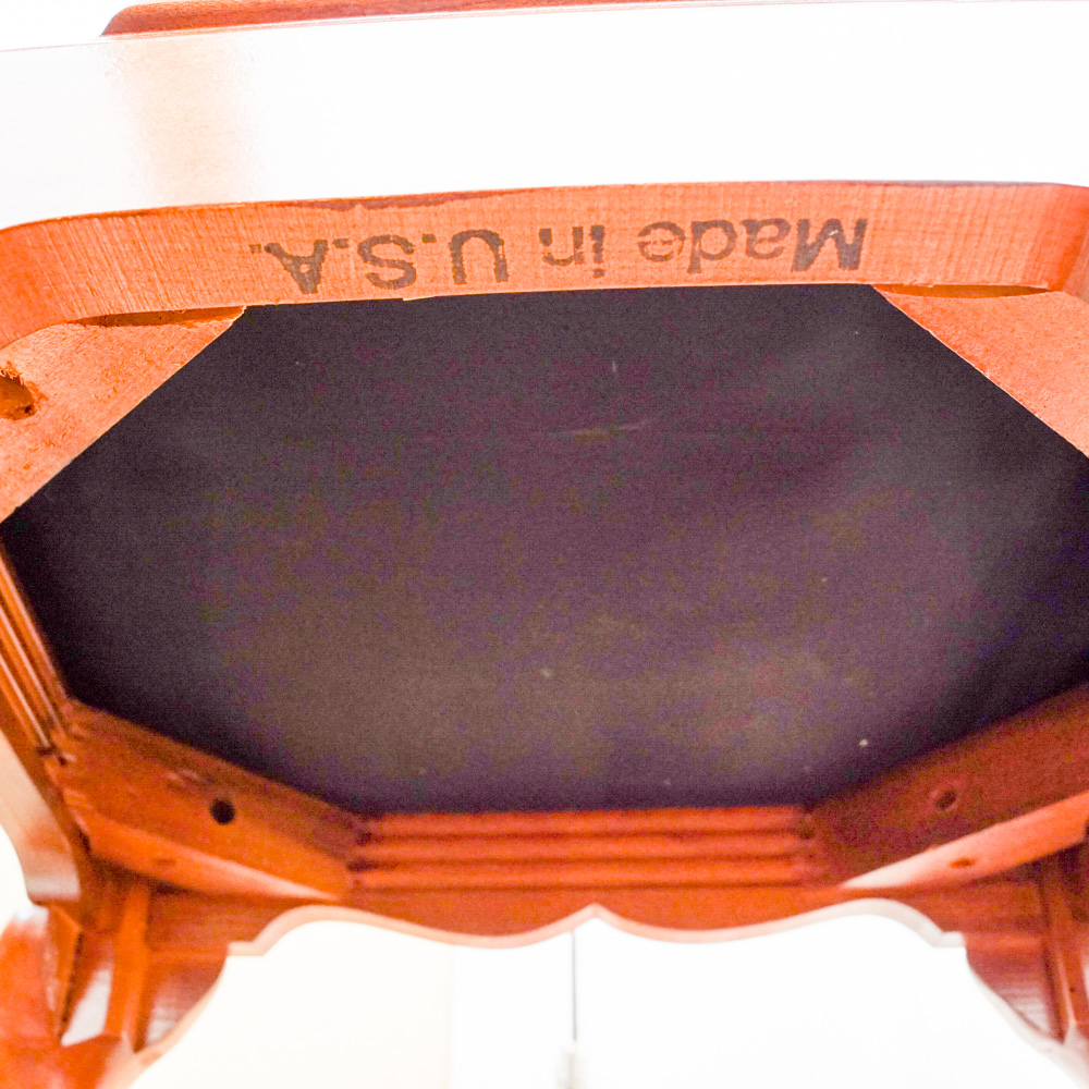 American Drew Queen Anne Style Dining Table and Chairs