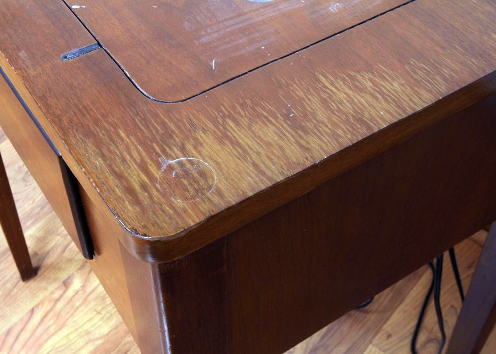 Singer Sewing Machine and Cabinet