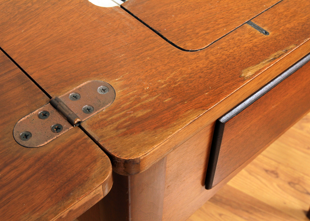 Singer Sewing Machine and Cabinet