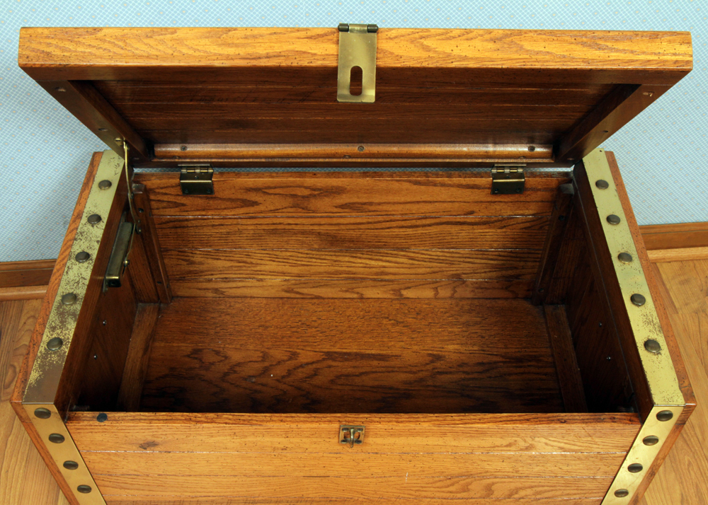 Circa 1980s "Windjammer" Oak Sea Chest by Young-Hinkle