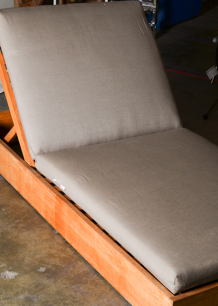 Sunbrella Contemporary Modern Wooden Lounge Chair