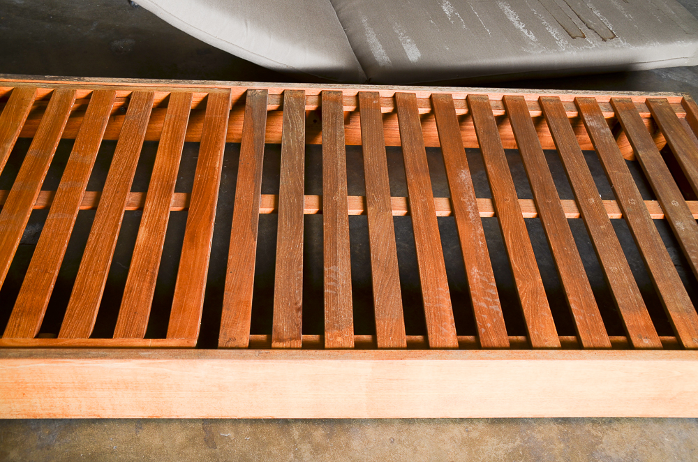 Sunbrella Contemporary Modern Wooden Lounge Chair