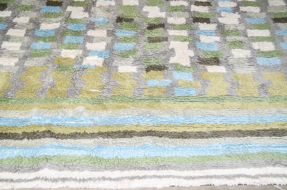 Hand-Tufted "Diamond" Indian Wool Shag Area Rug by West Elm