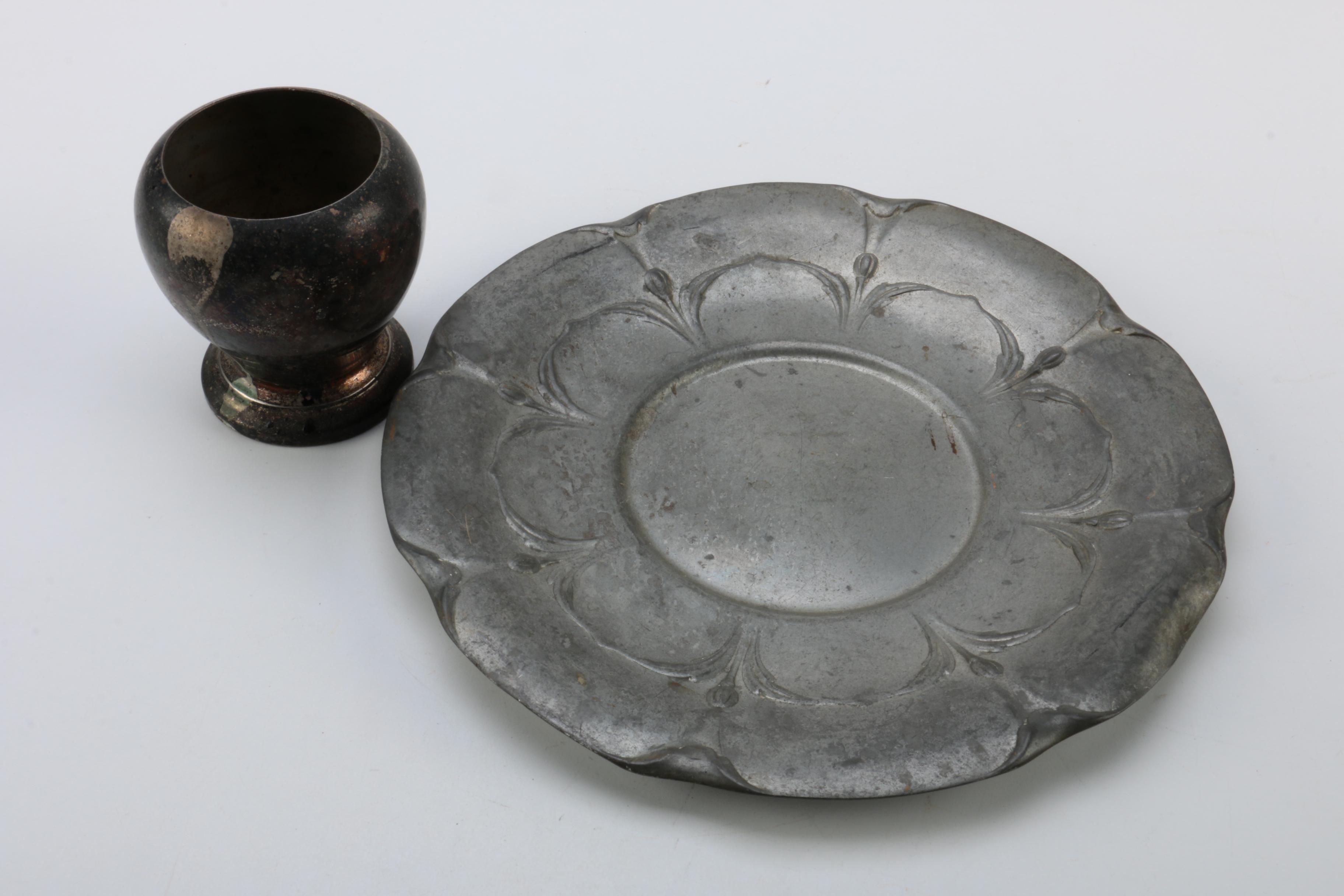 Metal Candle Holders and Decor