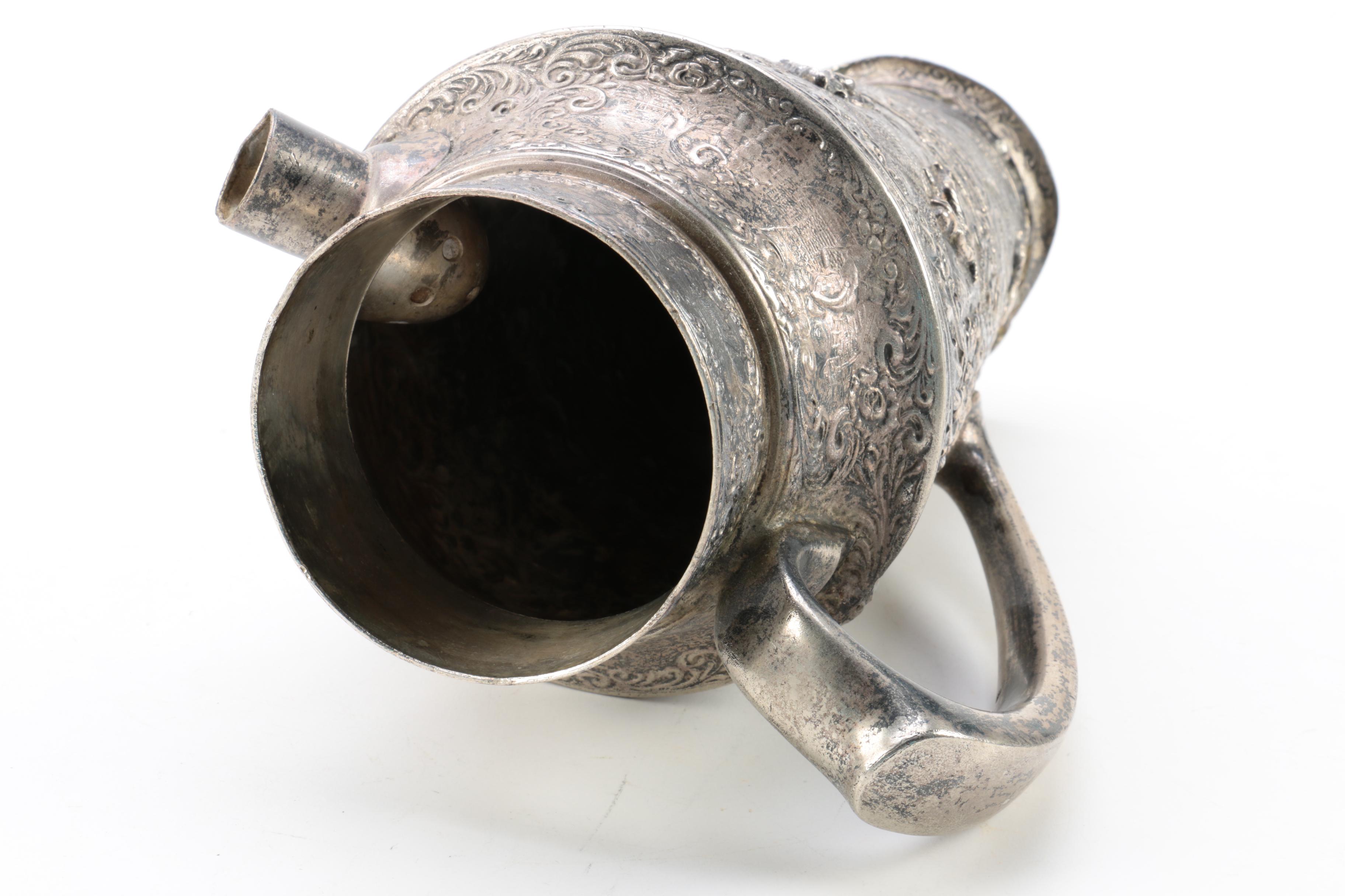 Barbour Silver Plate Co. Silver Plate Embossed Martini Shaker