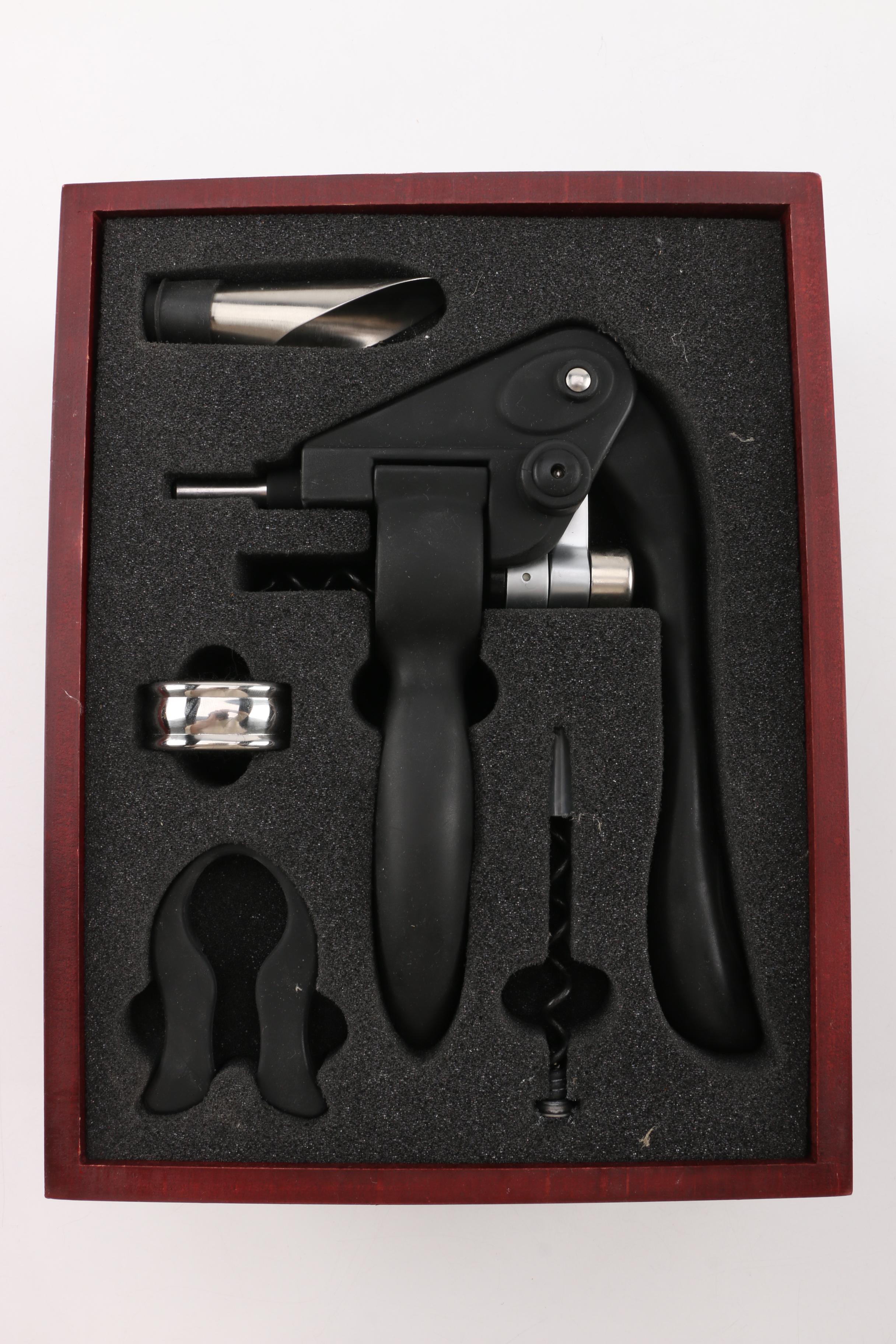 La Vigna Box and Wine opener
