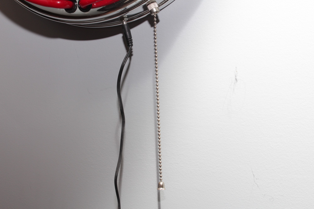 Retro Style Fluorescent Light Wall Clock