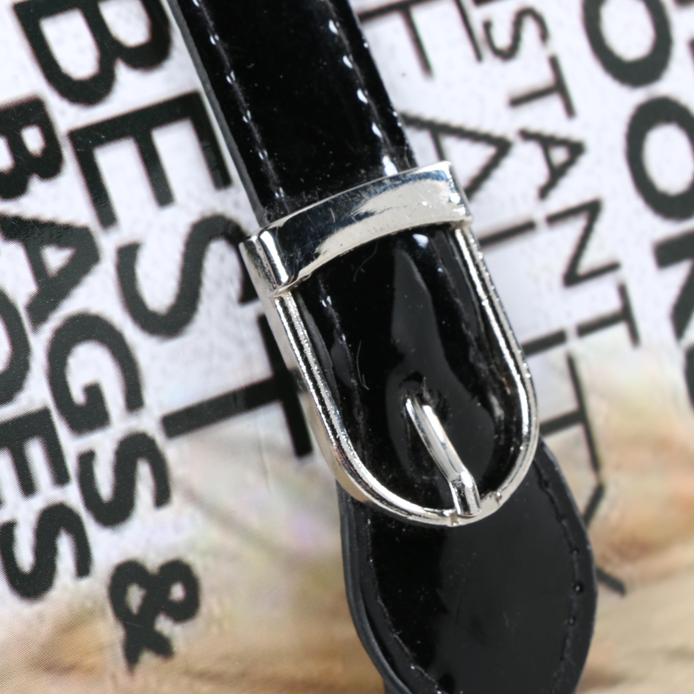 2011 Harpers Bazaar Britney Spears Rolled Magazine Clutch