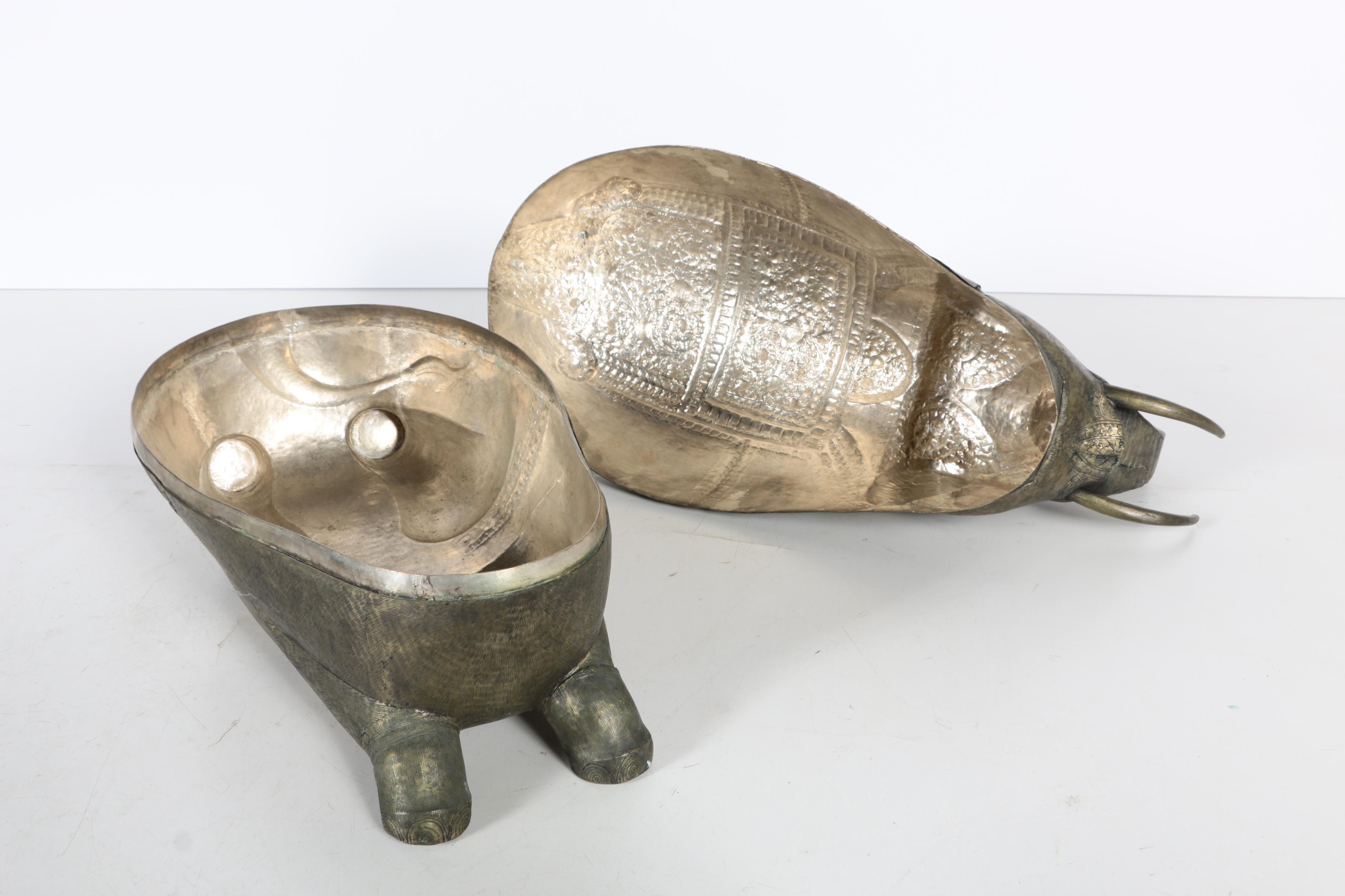 Silver Tone Metal Elephant Decor Box