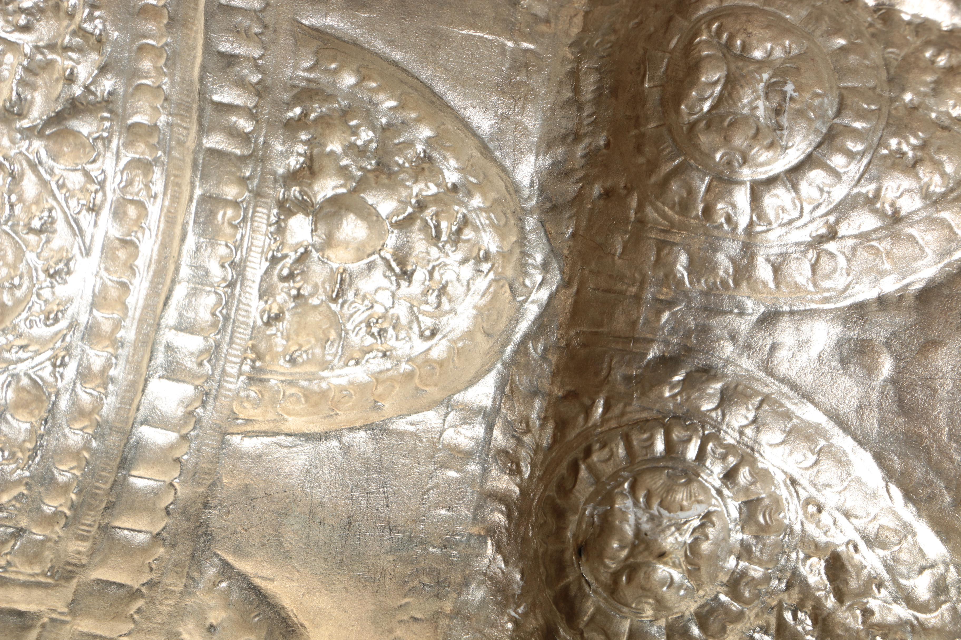 Silver Tone Metal Elephant Decor Box