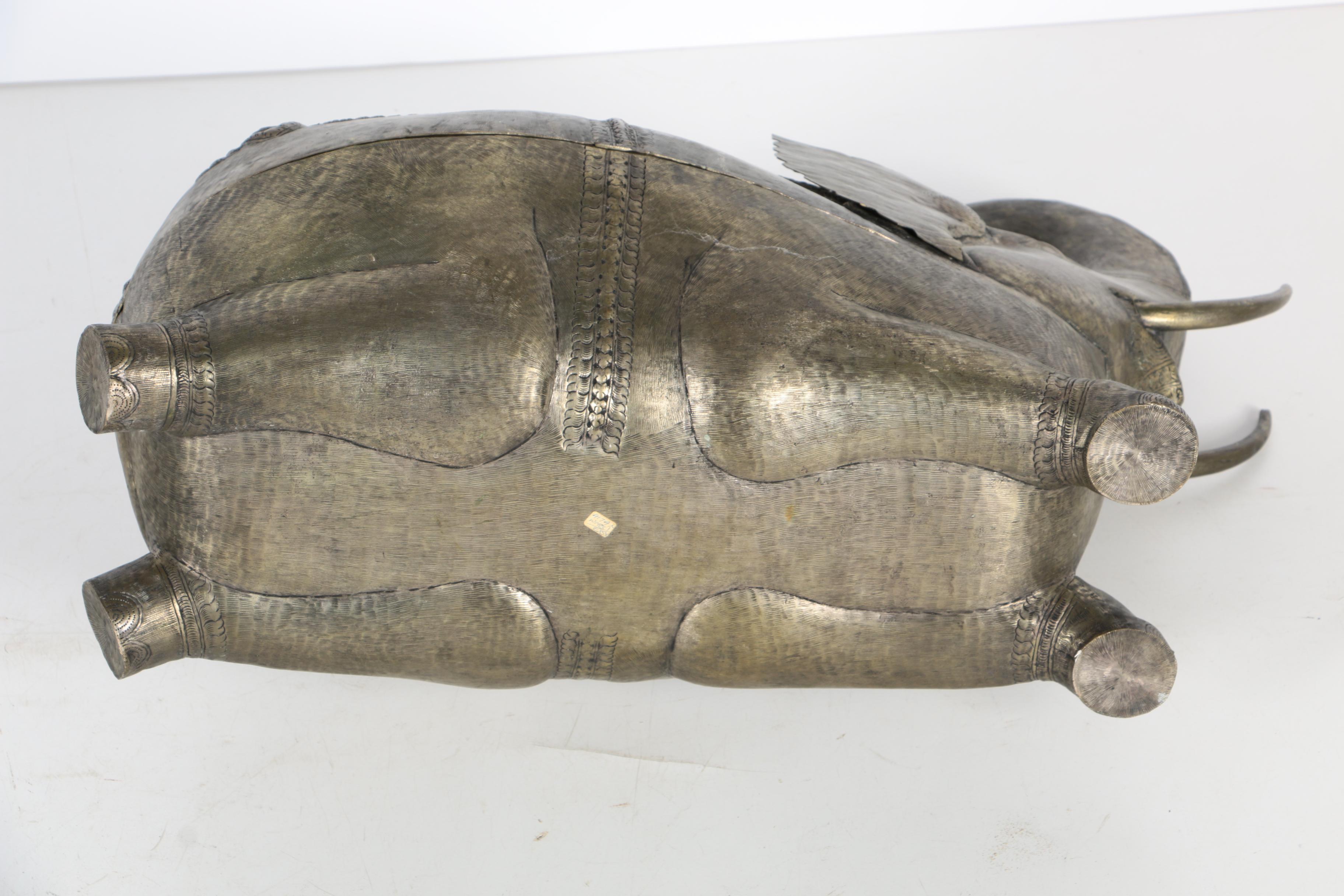 Silver Tone Metal Elephant Decor Box