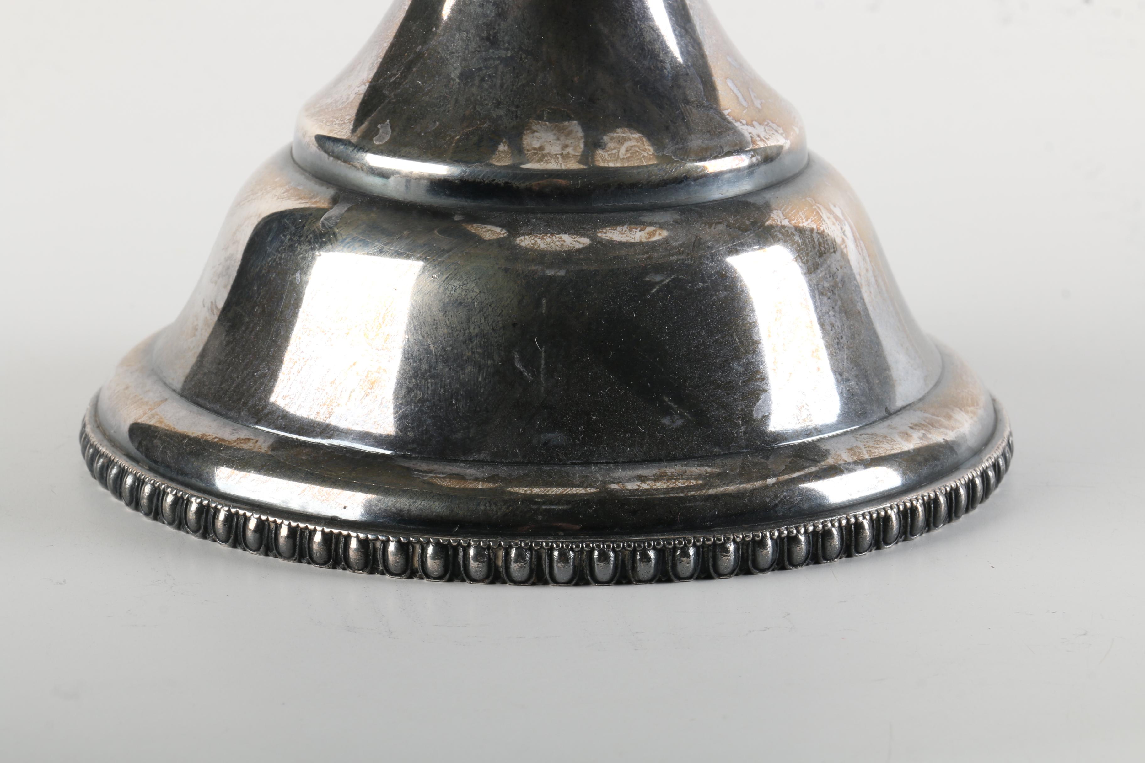 Meriden Britania Co. Silver Plate and Glass Cruet Set