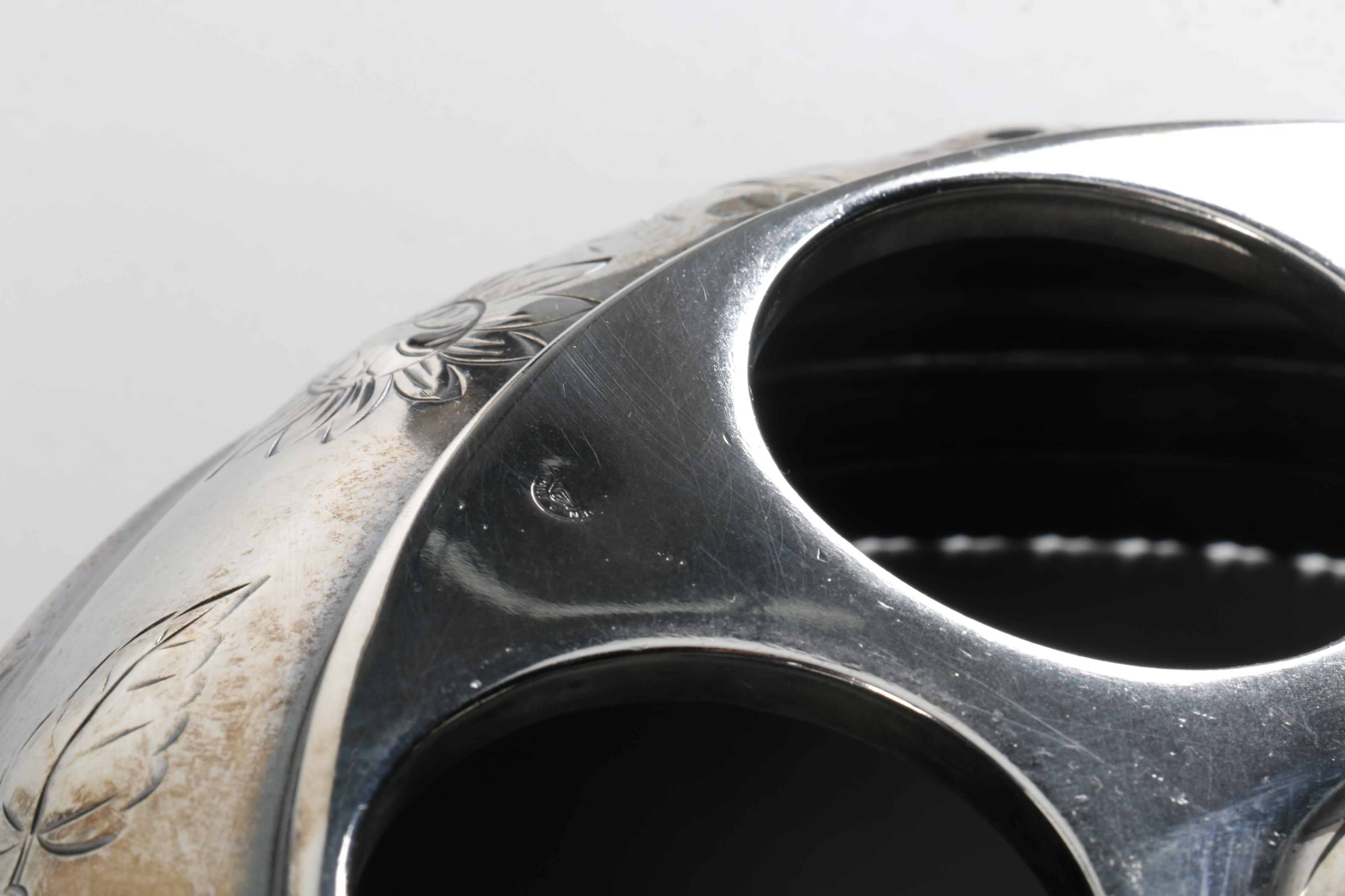 Meriden Britania Co. Silver Plate and Glass Cruet Set