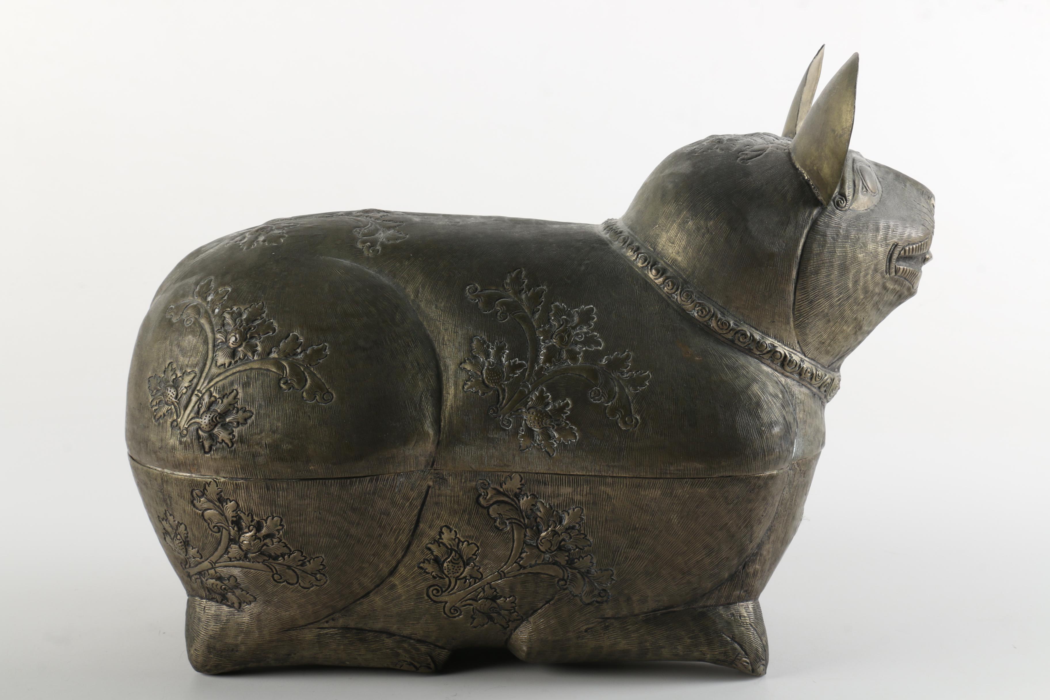 Silver Tone Metal Cat Trinket Box