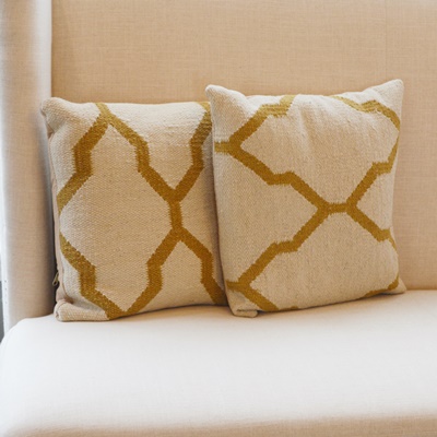 Upholstered Banquette Bench Settee