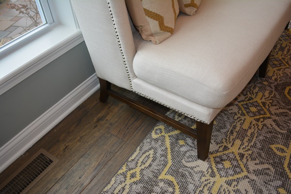 Upholstered Banquette Bench Settee