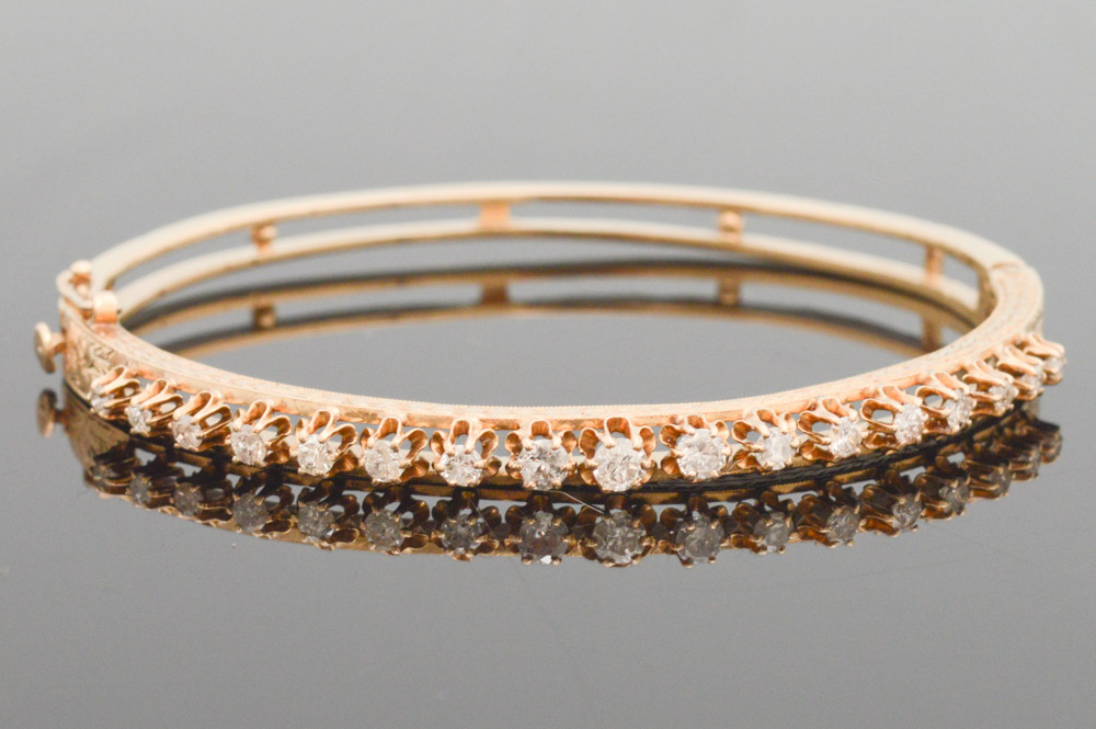 Vintage 14K Yellow Gold 1.17 CTW Diamond Bangle