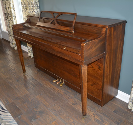 American Craftsman by Aeolian Corporation Spinet Piano
