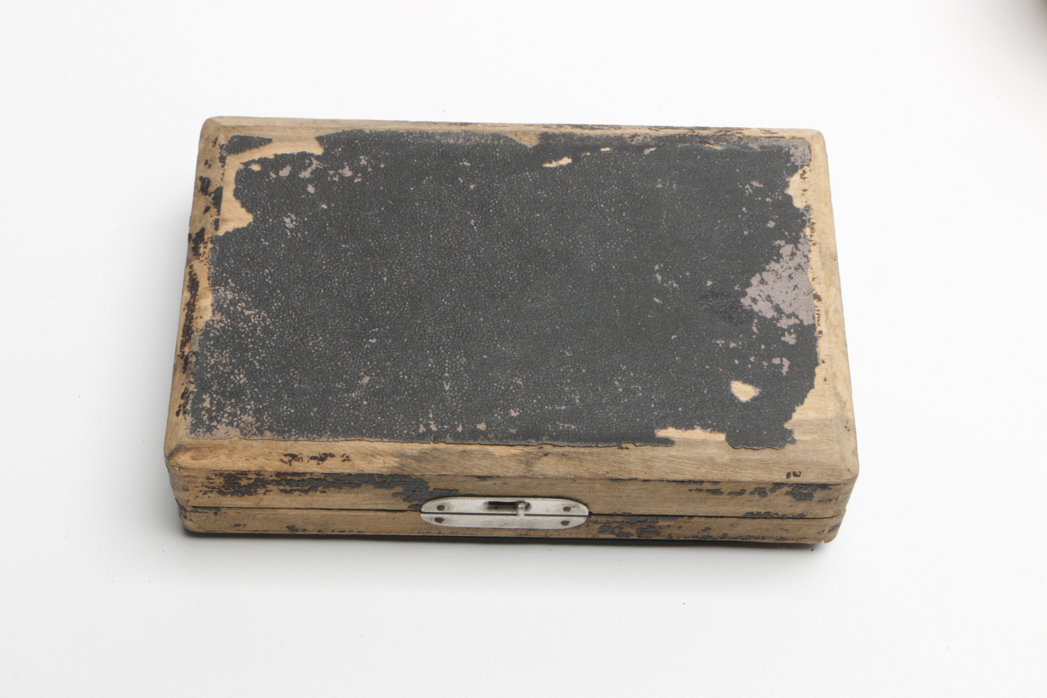 Antique Pasteur Vaccine Company Syringe With Needles