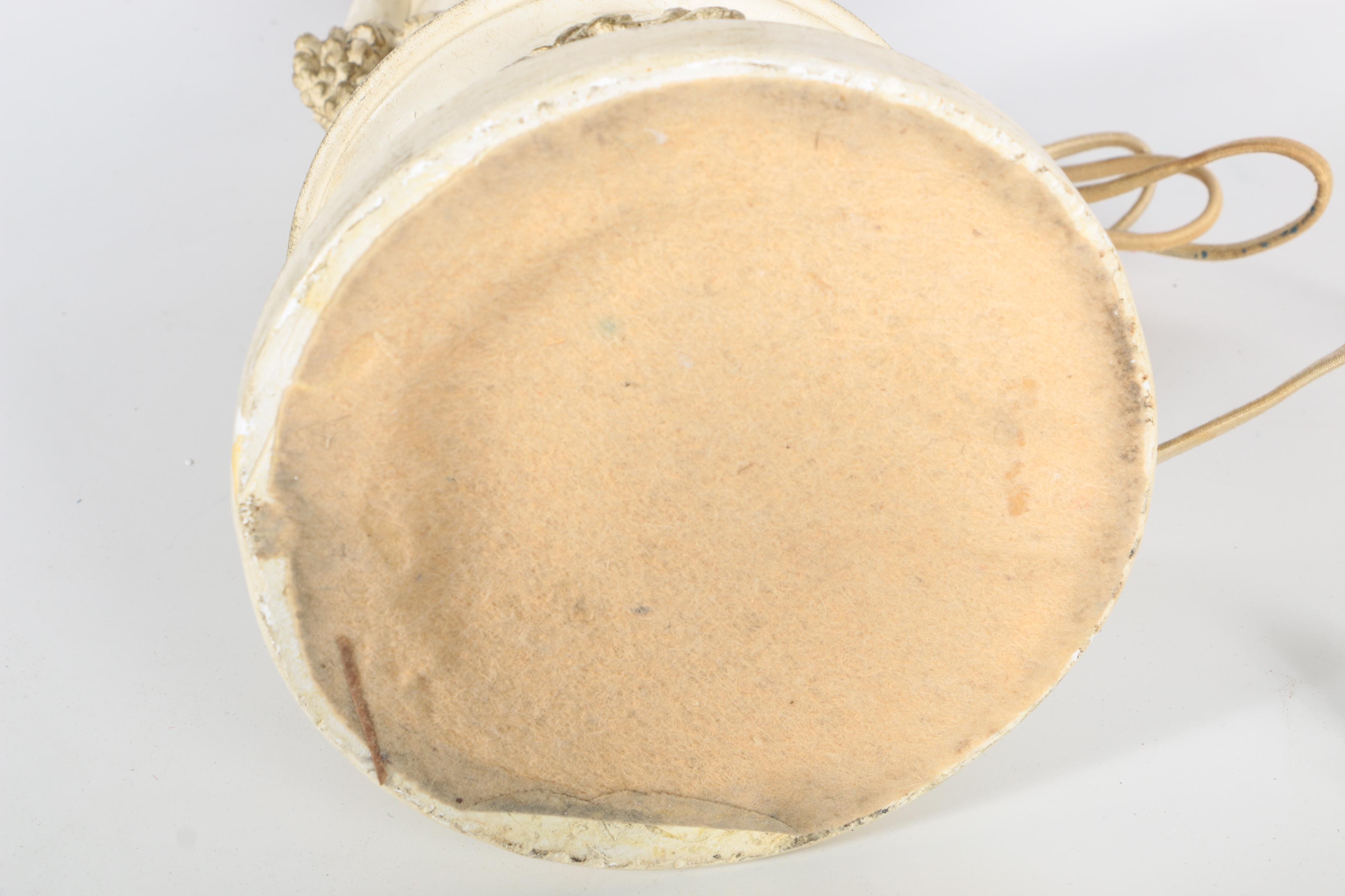 Vintage Ceramic Putti Table Lamp