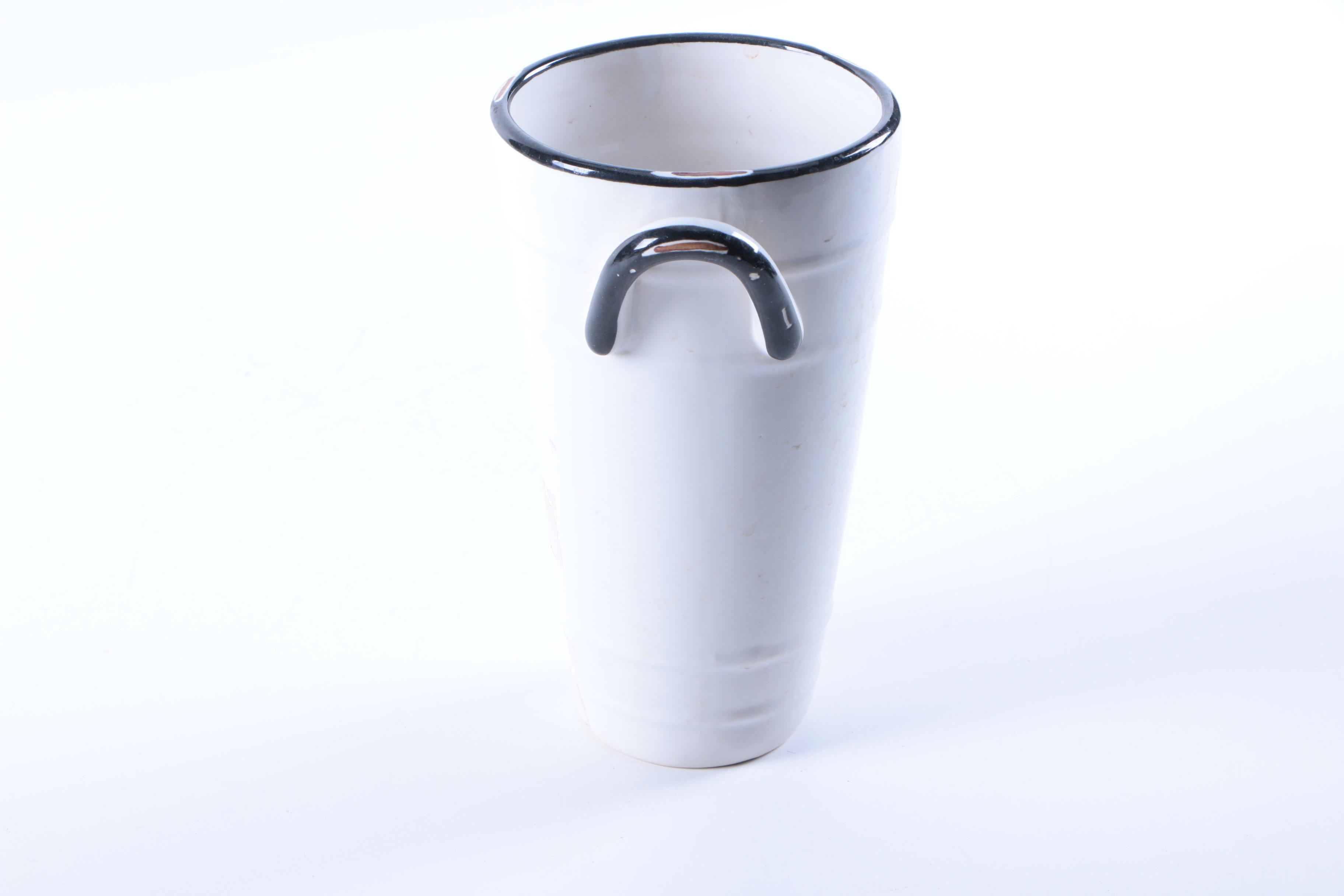 Ceramic Urns and Vases Featuring Satsuma