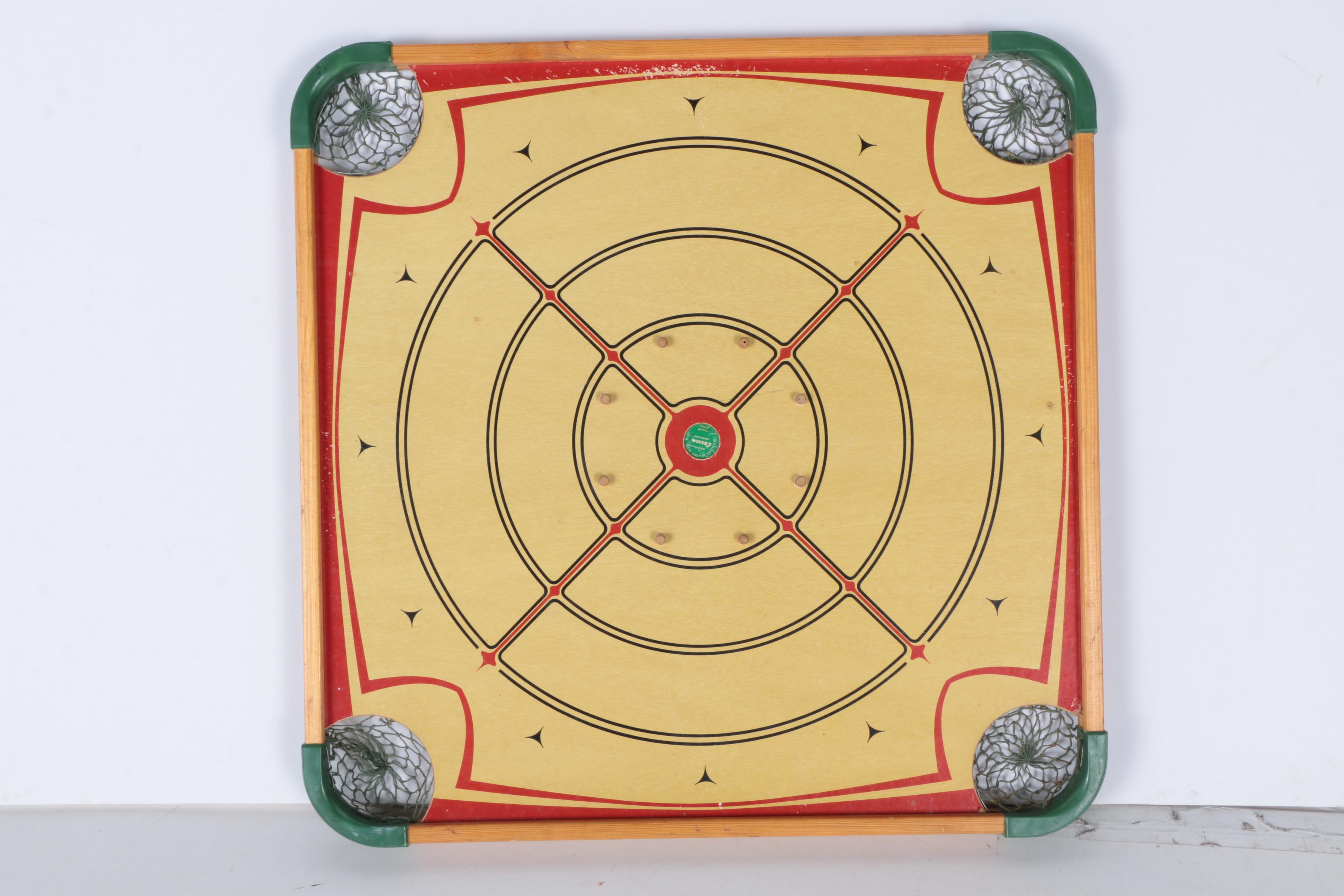 Merdel Game MFG Vintage Carrom Board
