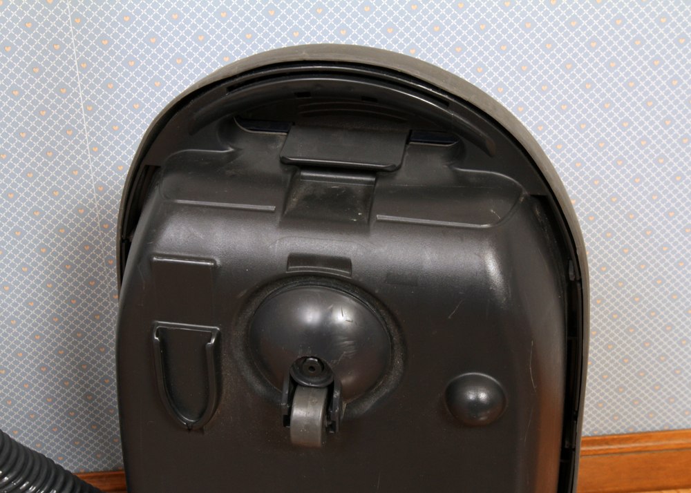 Kenmore Progressive Bagged Canister Vacuum Cleaner Model 116