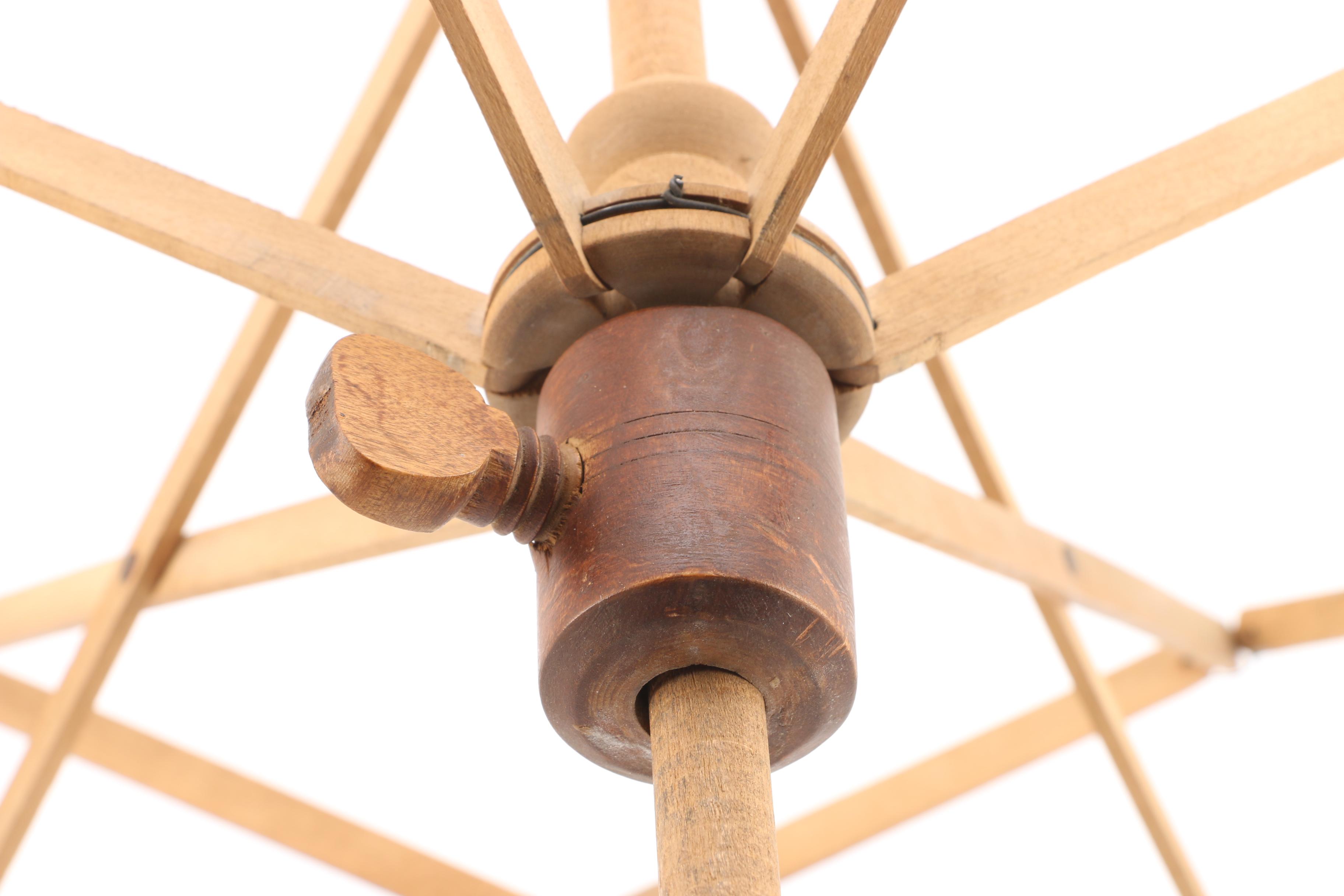 Vintage Rotary Clothes Line