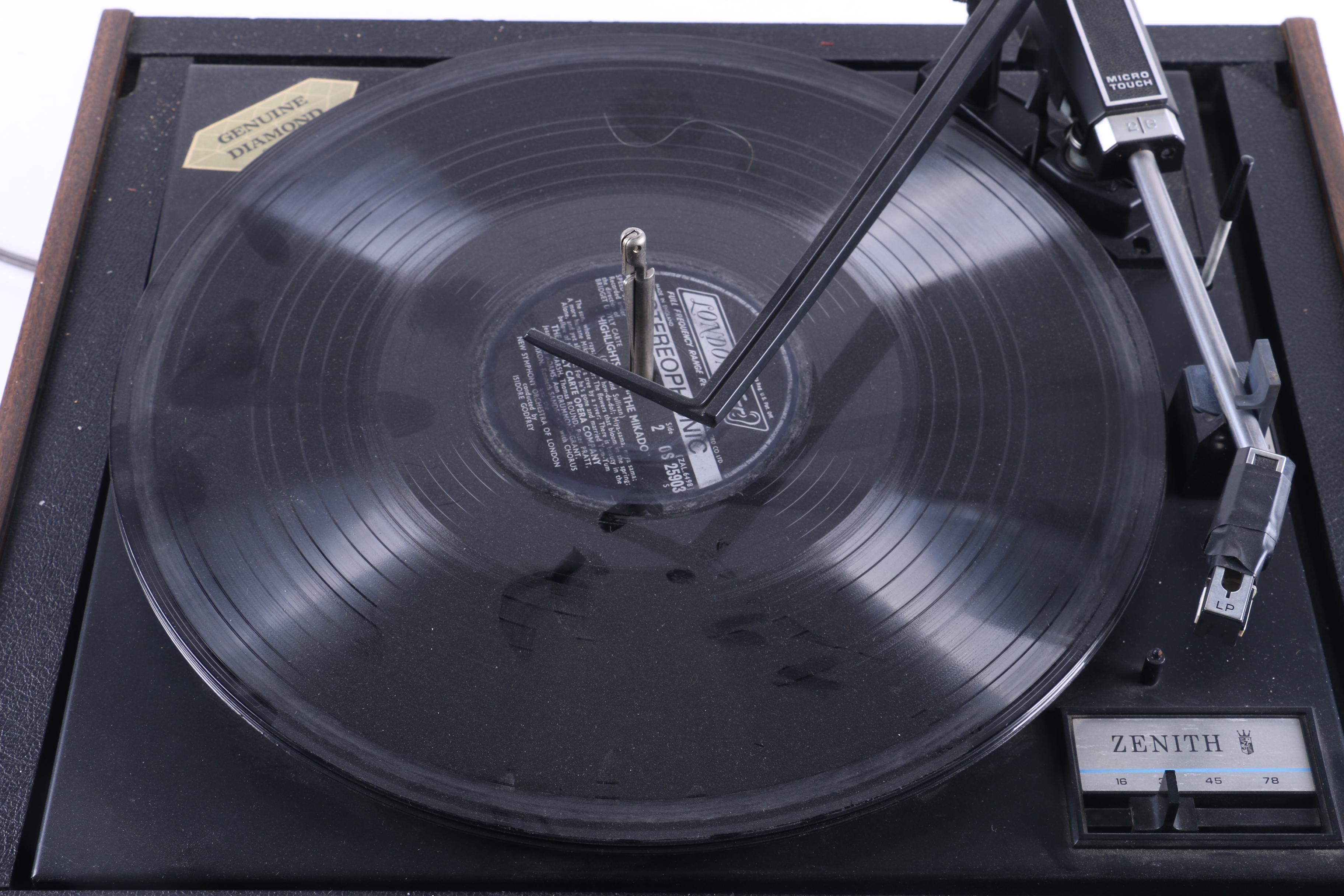 Zenith Solid State FM Stereo Record Player