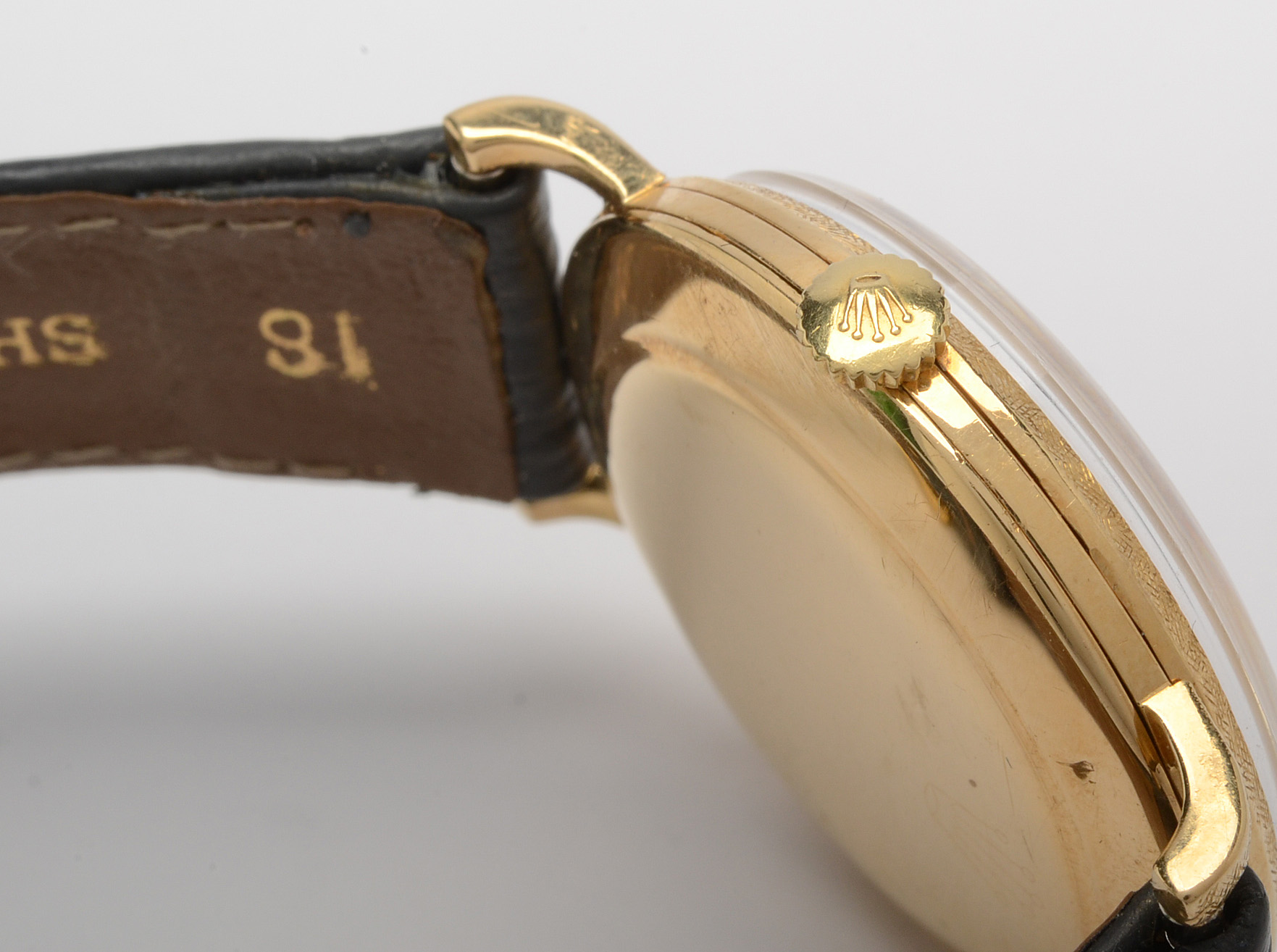 Vintage Rolex 18K yellow Gold Manual Wind Watch