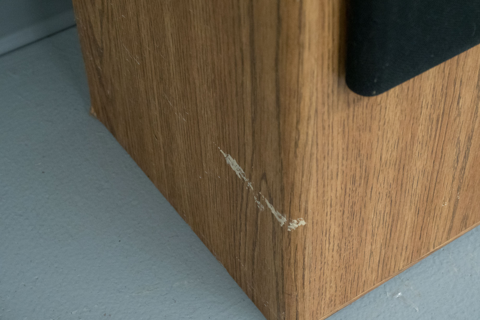 Vintage Fisher STV-9005 Floorstanding Speakers