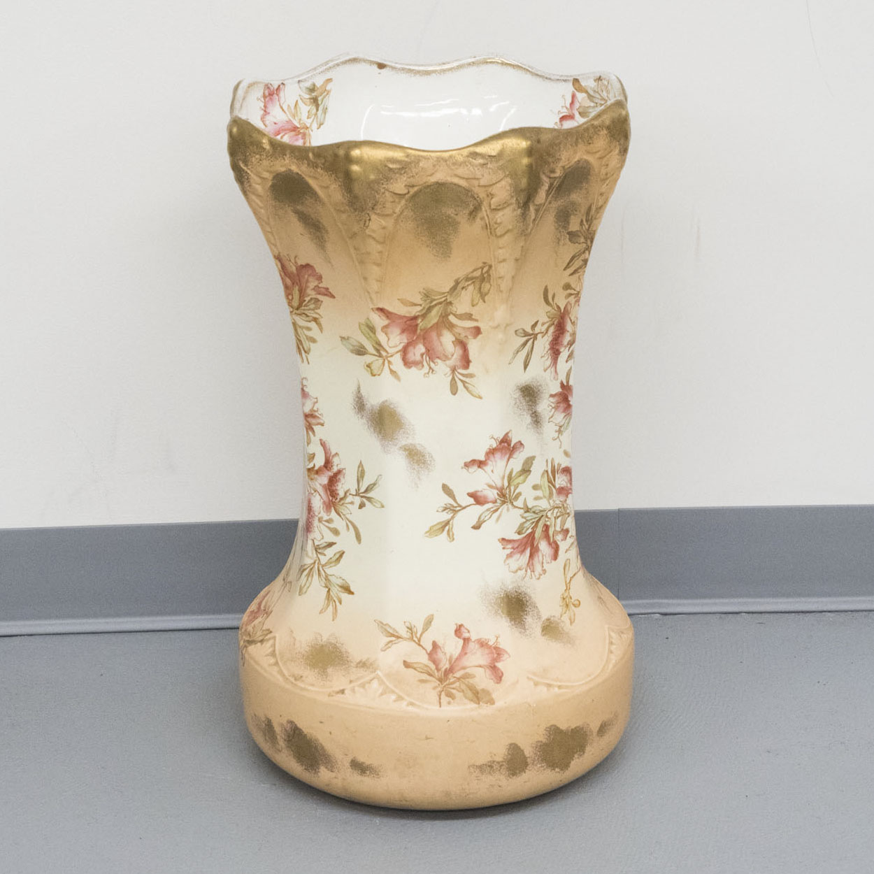 Maddock's Lamberton Works Royal Porcelain Vase