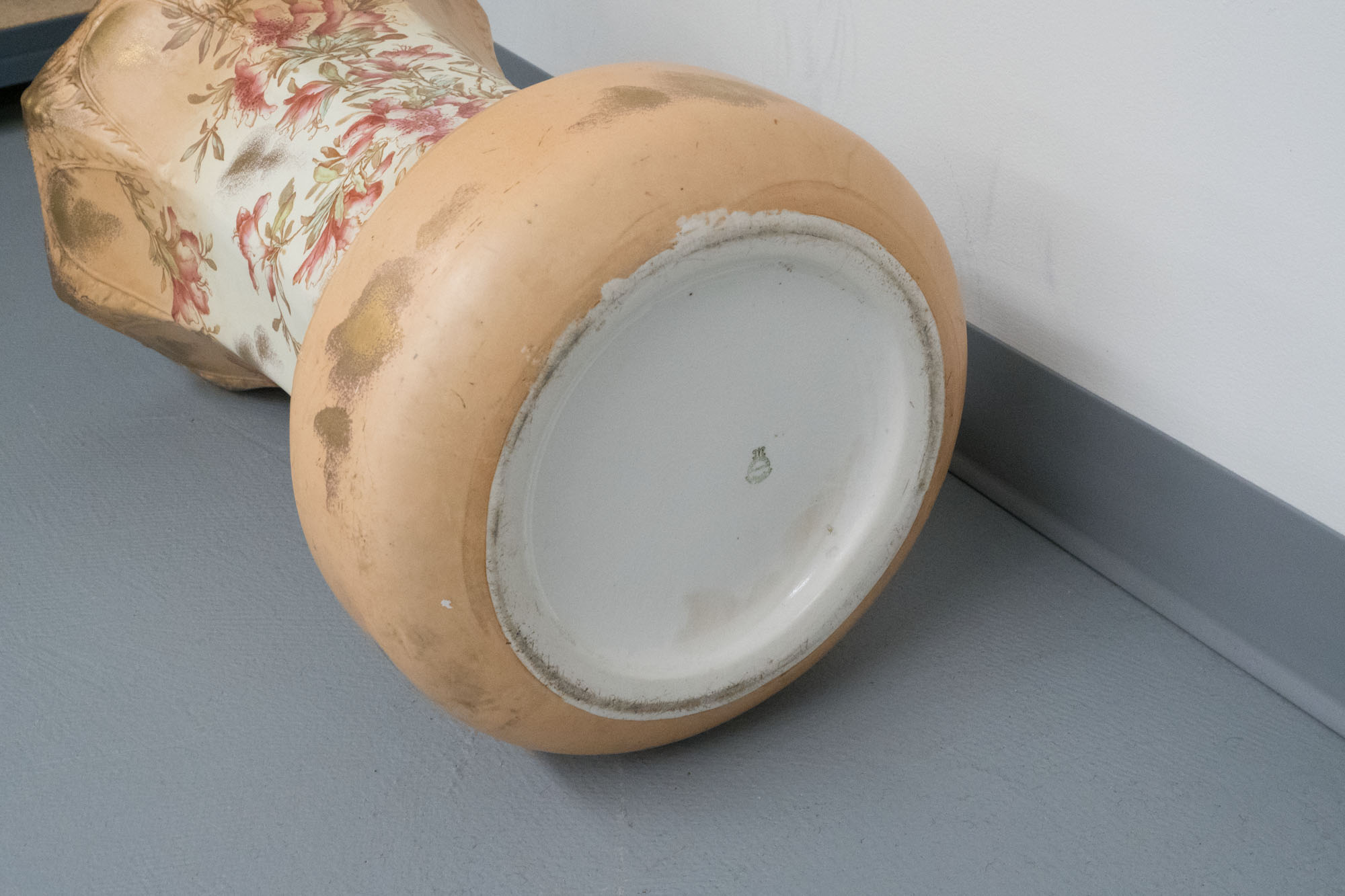 Maddock's Lamberton Works Royal Porcelain Vase