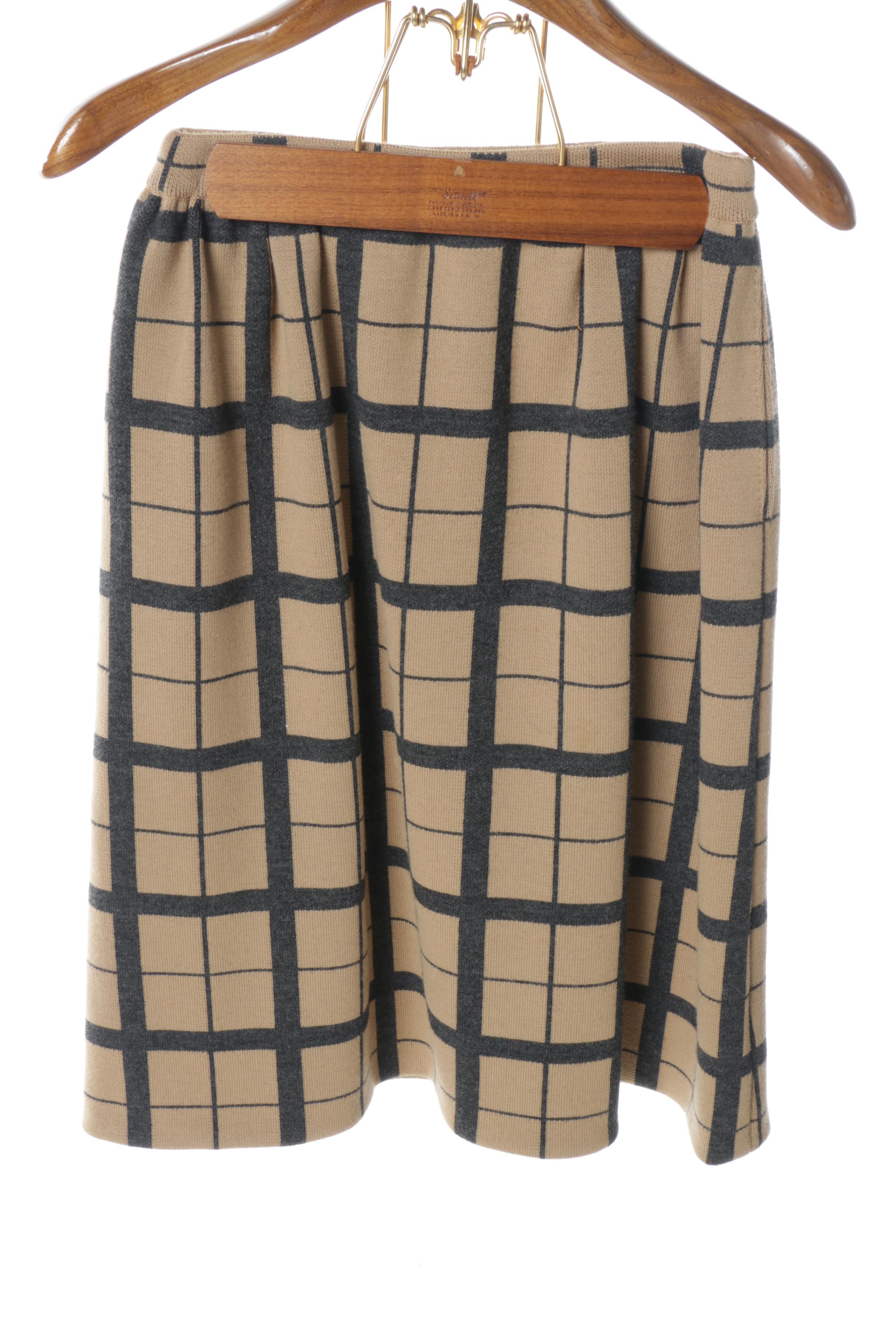 Women's Circa 1960s Vintage Clothing