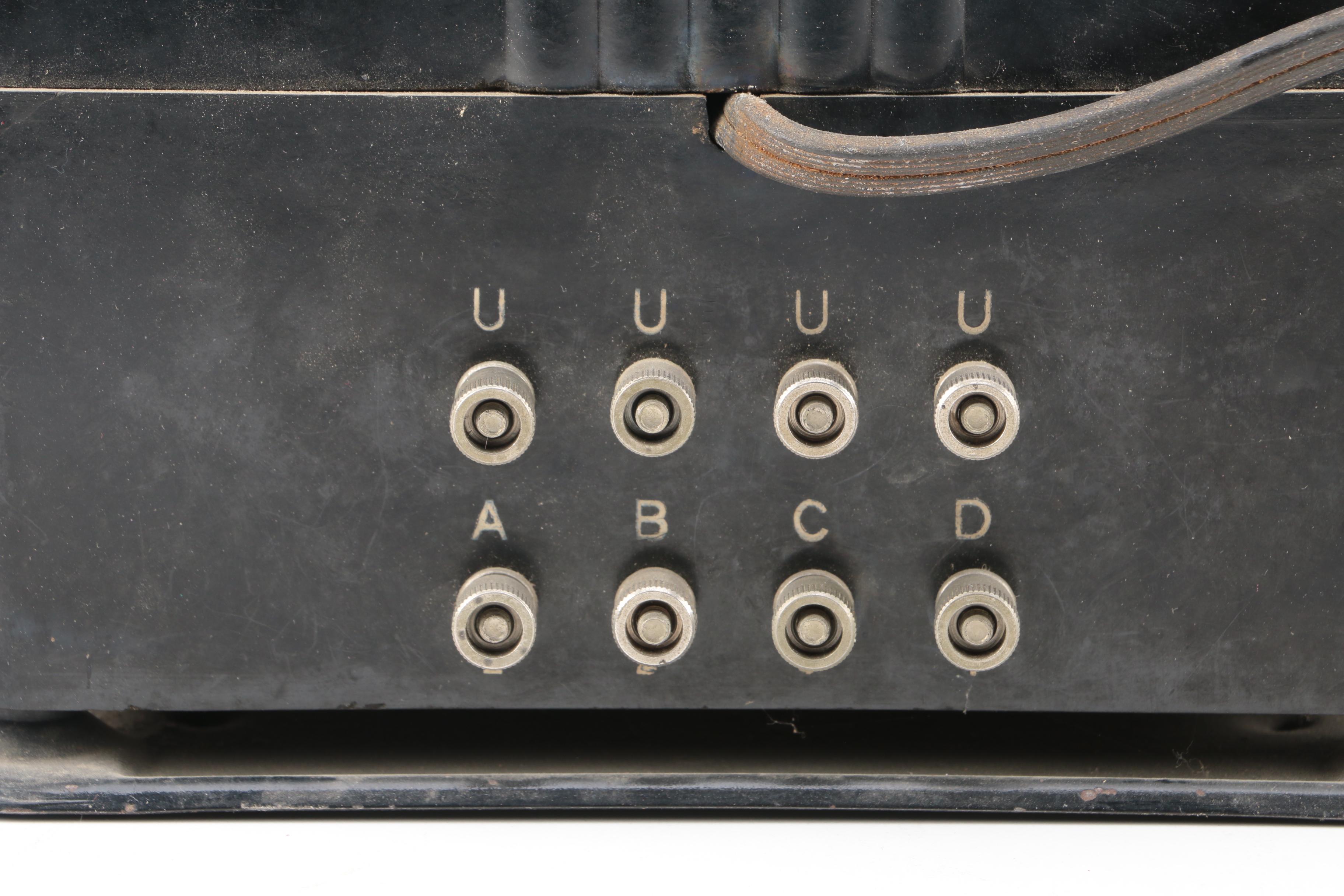 Pre-War Lionel Trains and Accessories