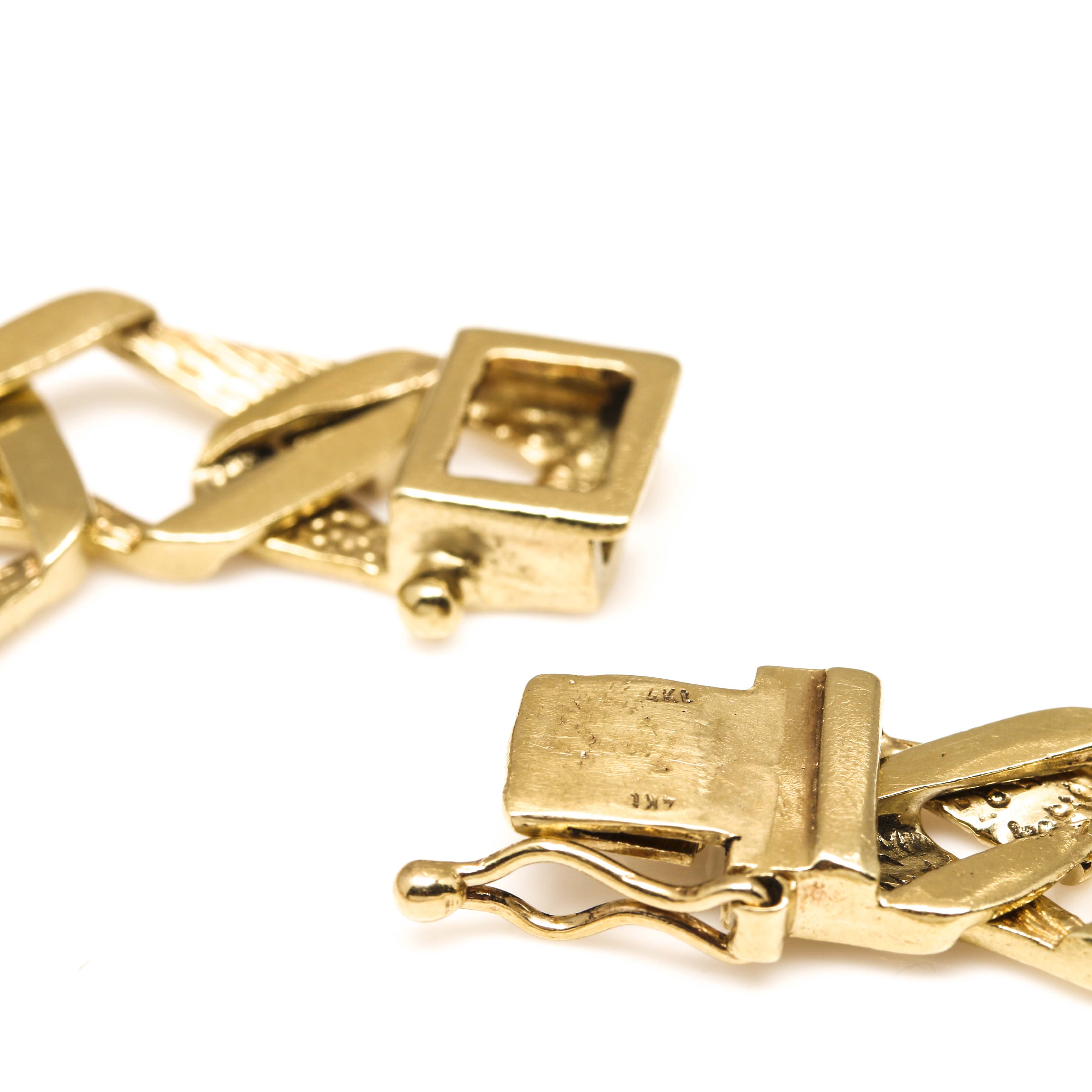 14K Yellow Gold Textured Linked Bracelet
