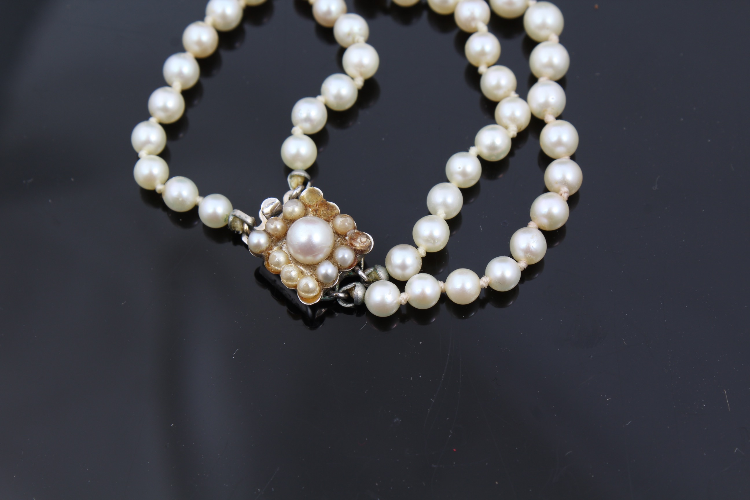 Vintage 14K White Gold Pearl Necklace