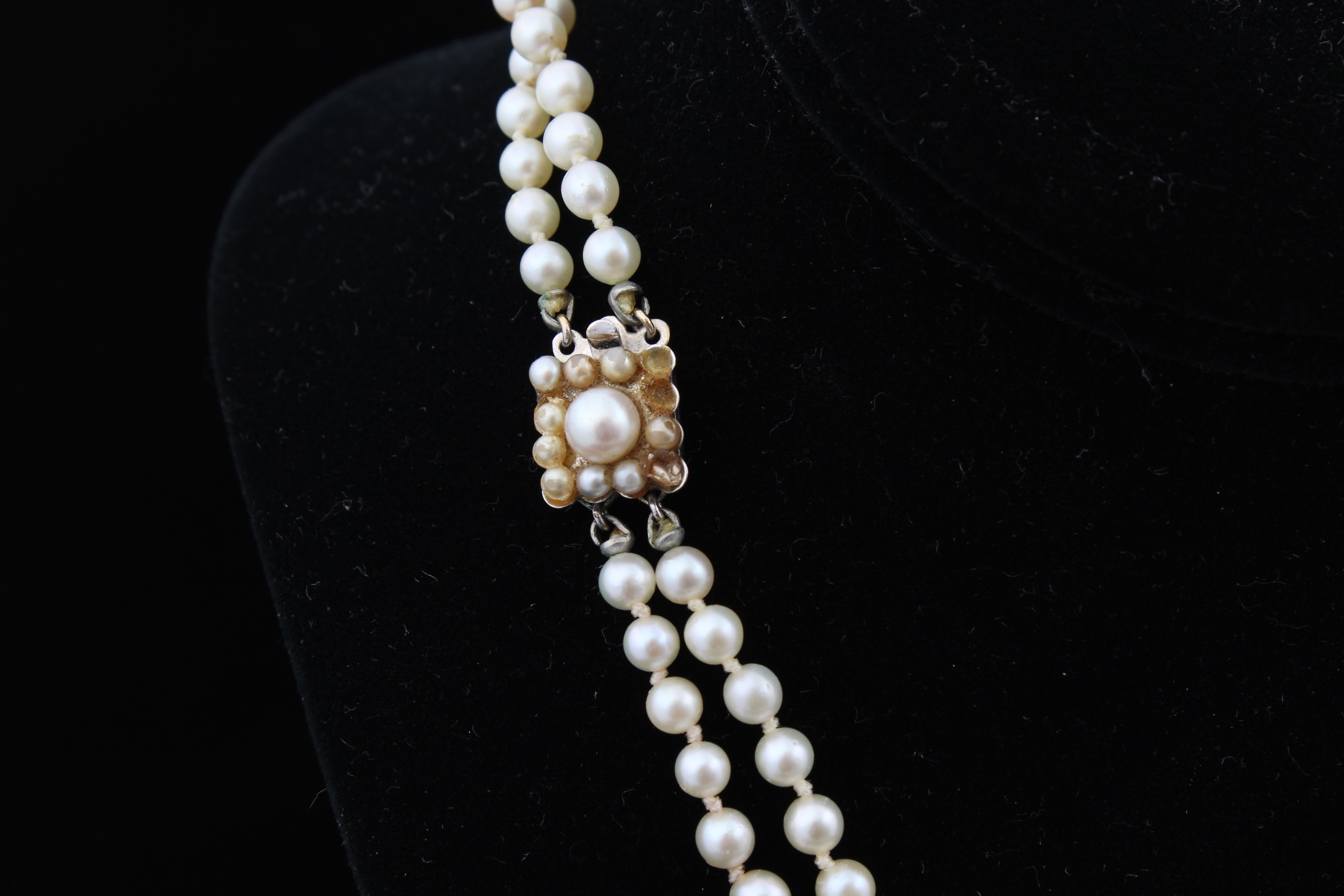 Vintage 14K White Gold Pearl Necklace