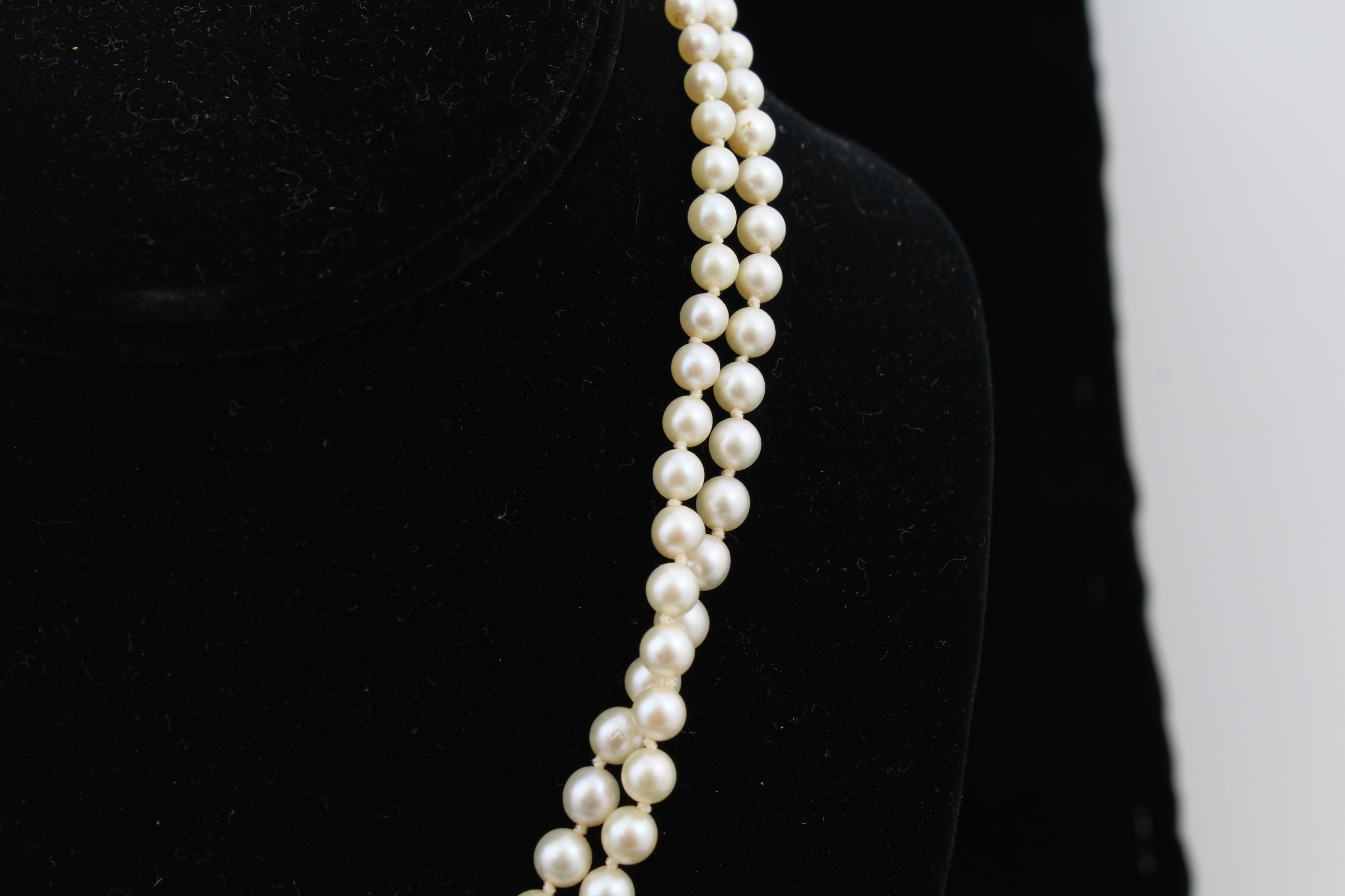 Vintage 14K White Gold Pearl Necklace