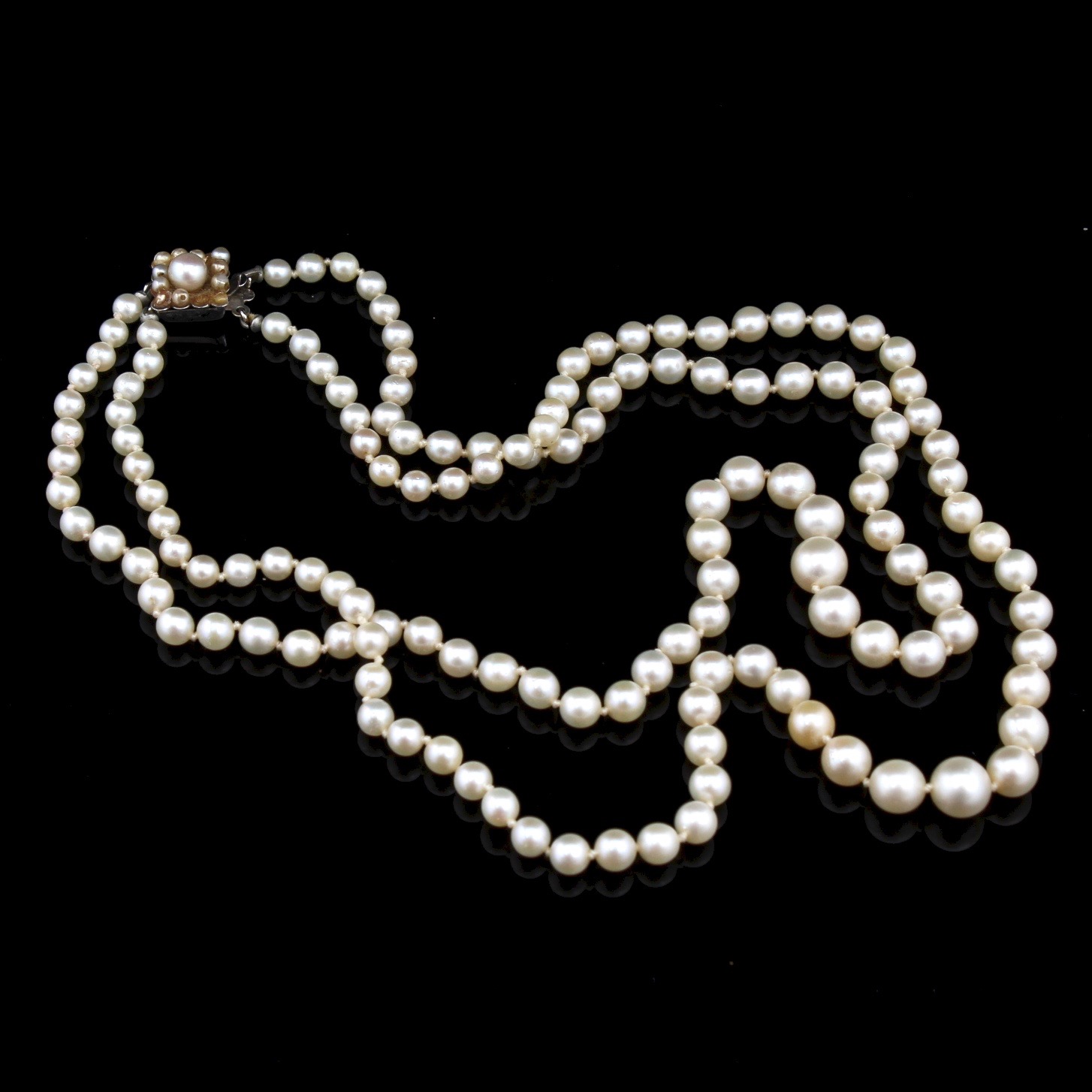 Vintage 14K White Gold Pearl Necklace