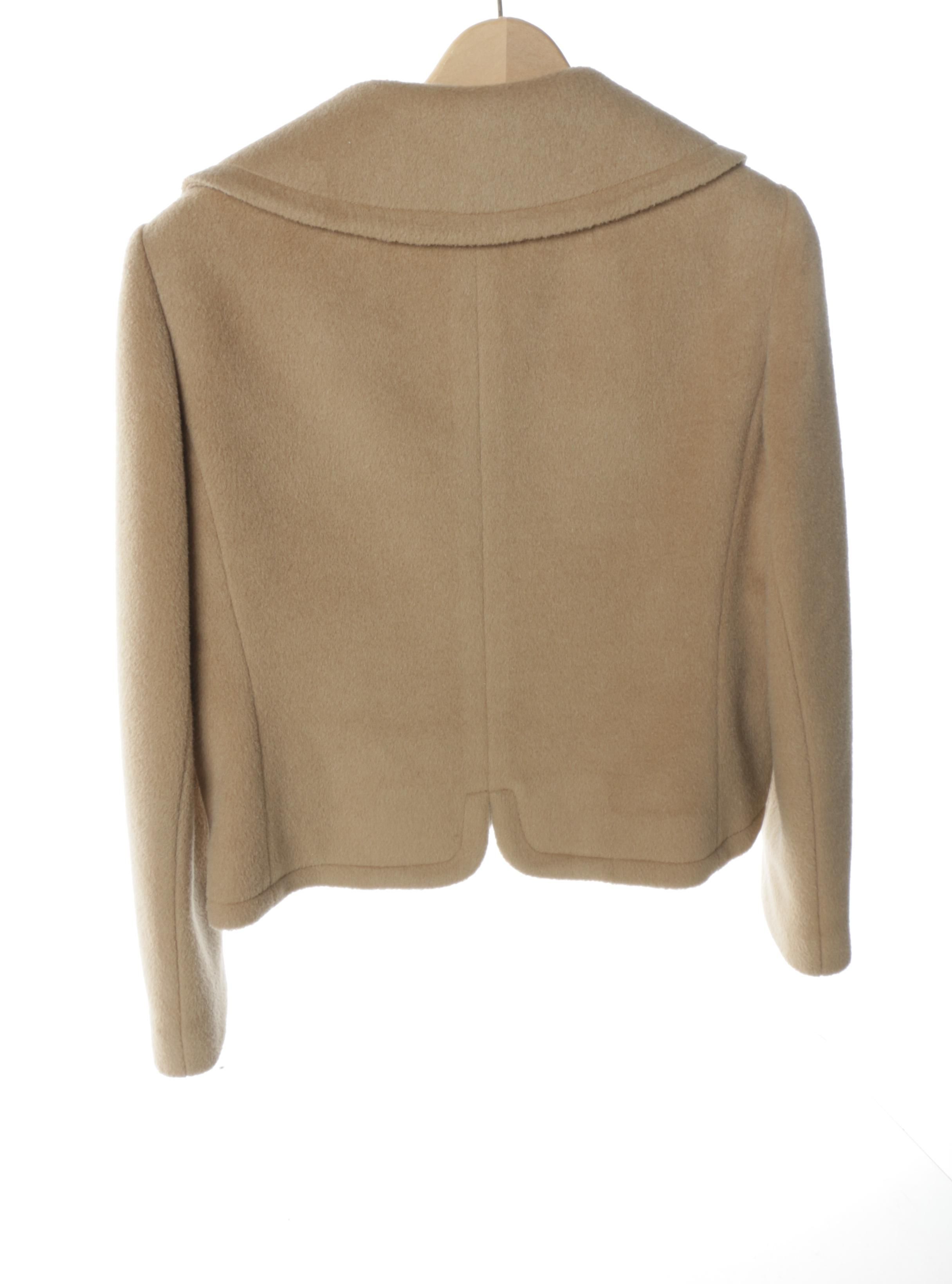 Women's Circa 1960s Vintage Clothing