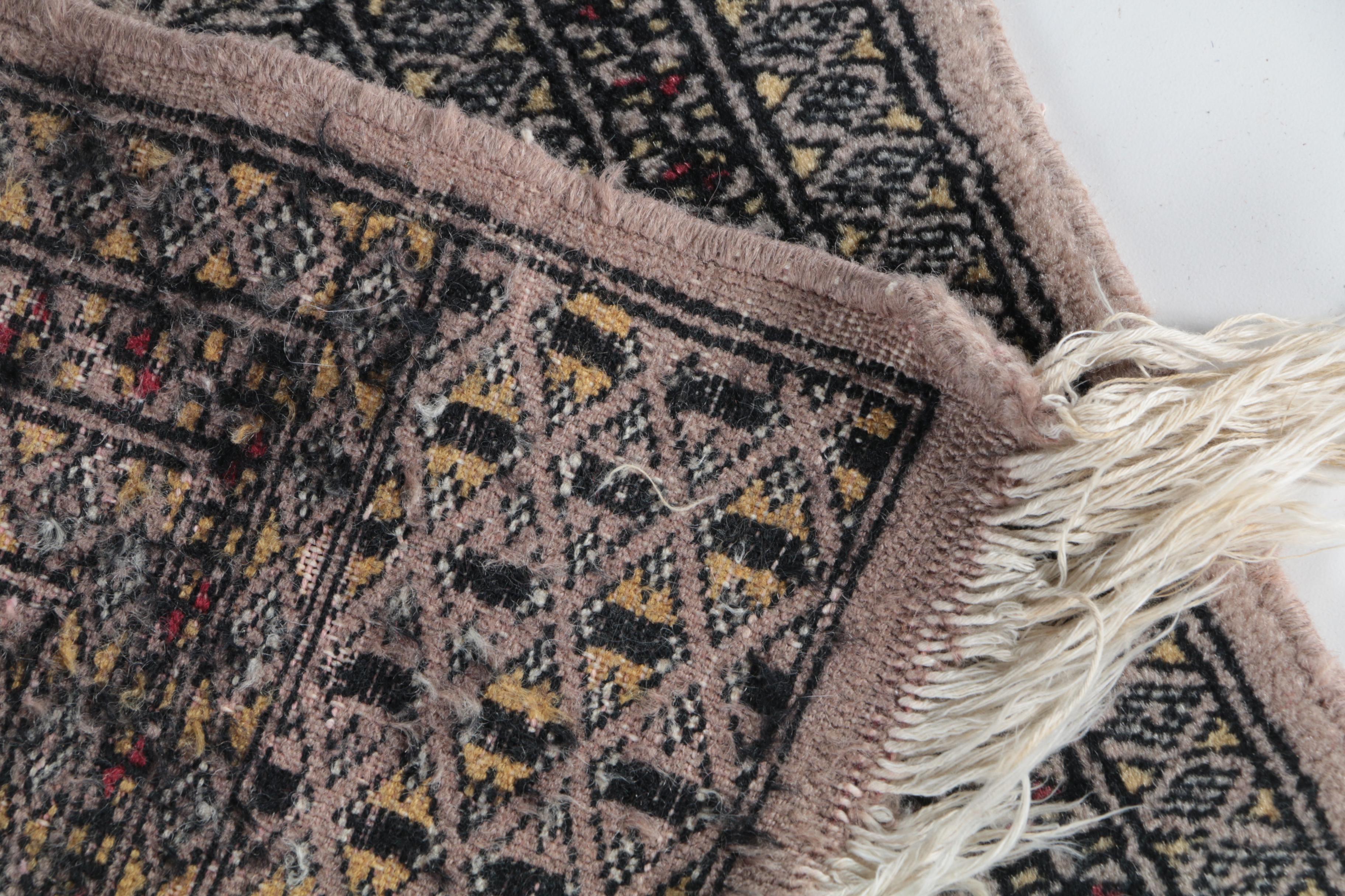 Hand-Knotted Bokhara Jaldar Wool Accent Rug