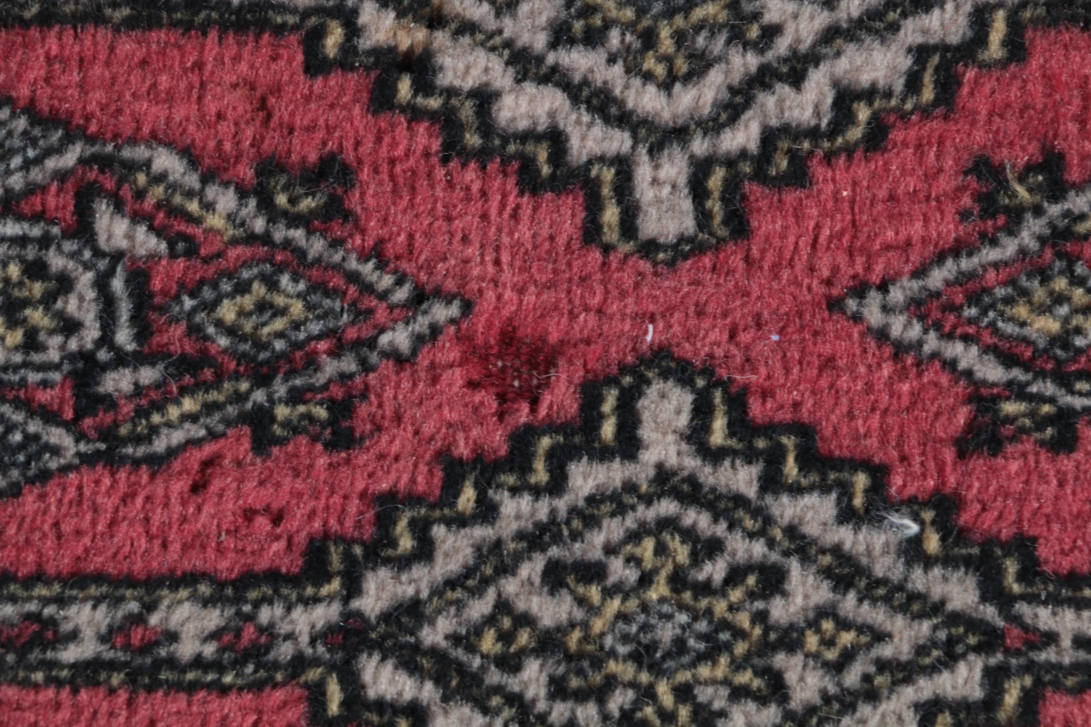 Hand-Knotted Bokhara Jaldar Wool Accent Rug