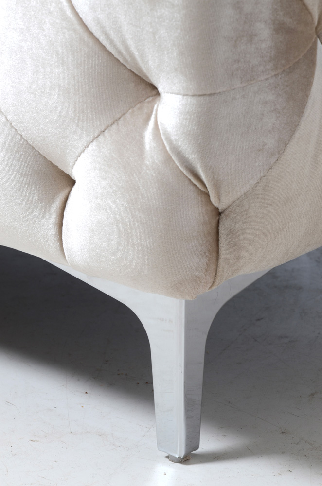 Contemporary Modern Style Armchair