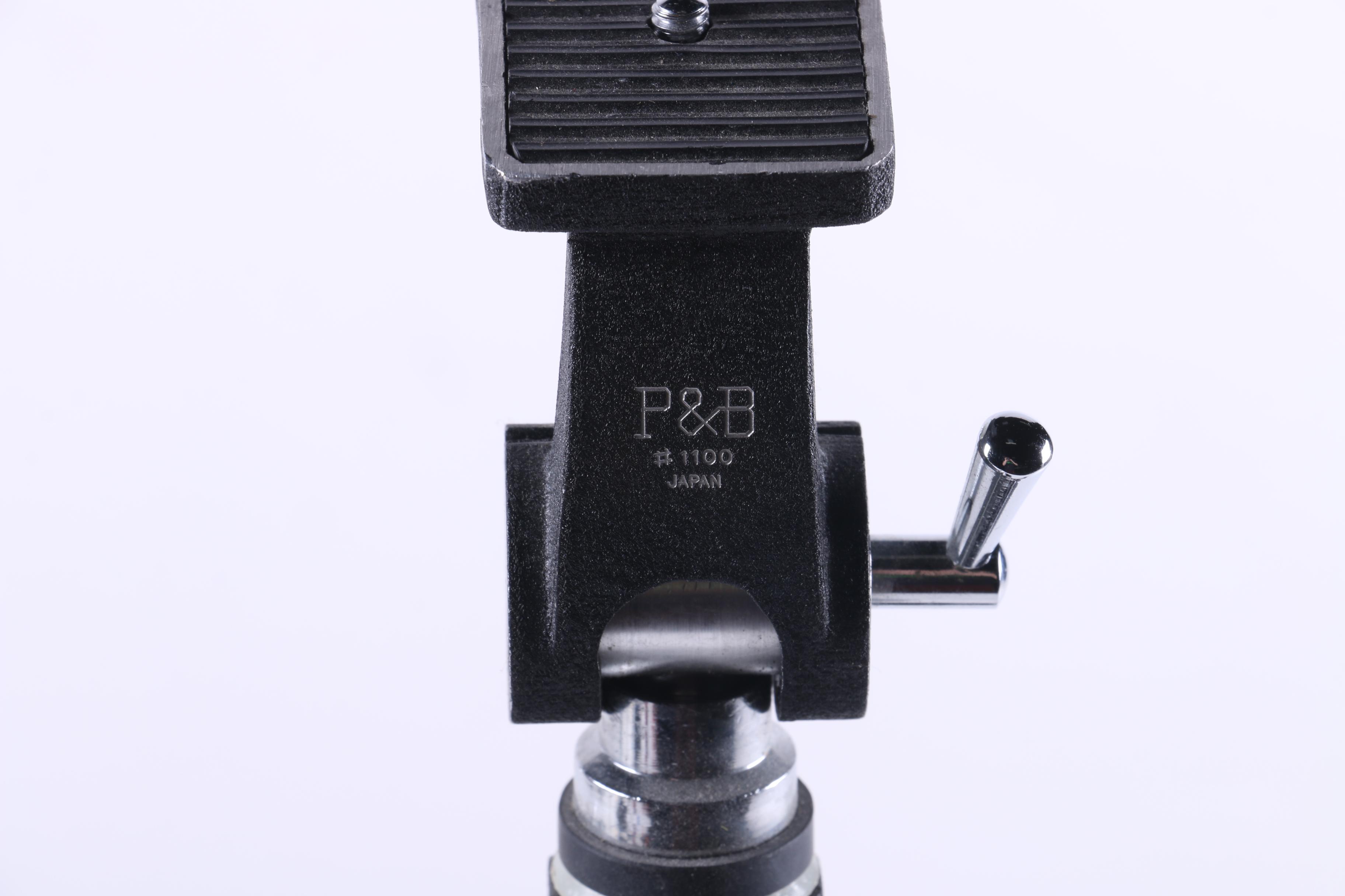 Ponder & Best Model 1100 Camera Tripod