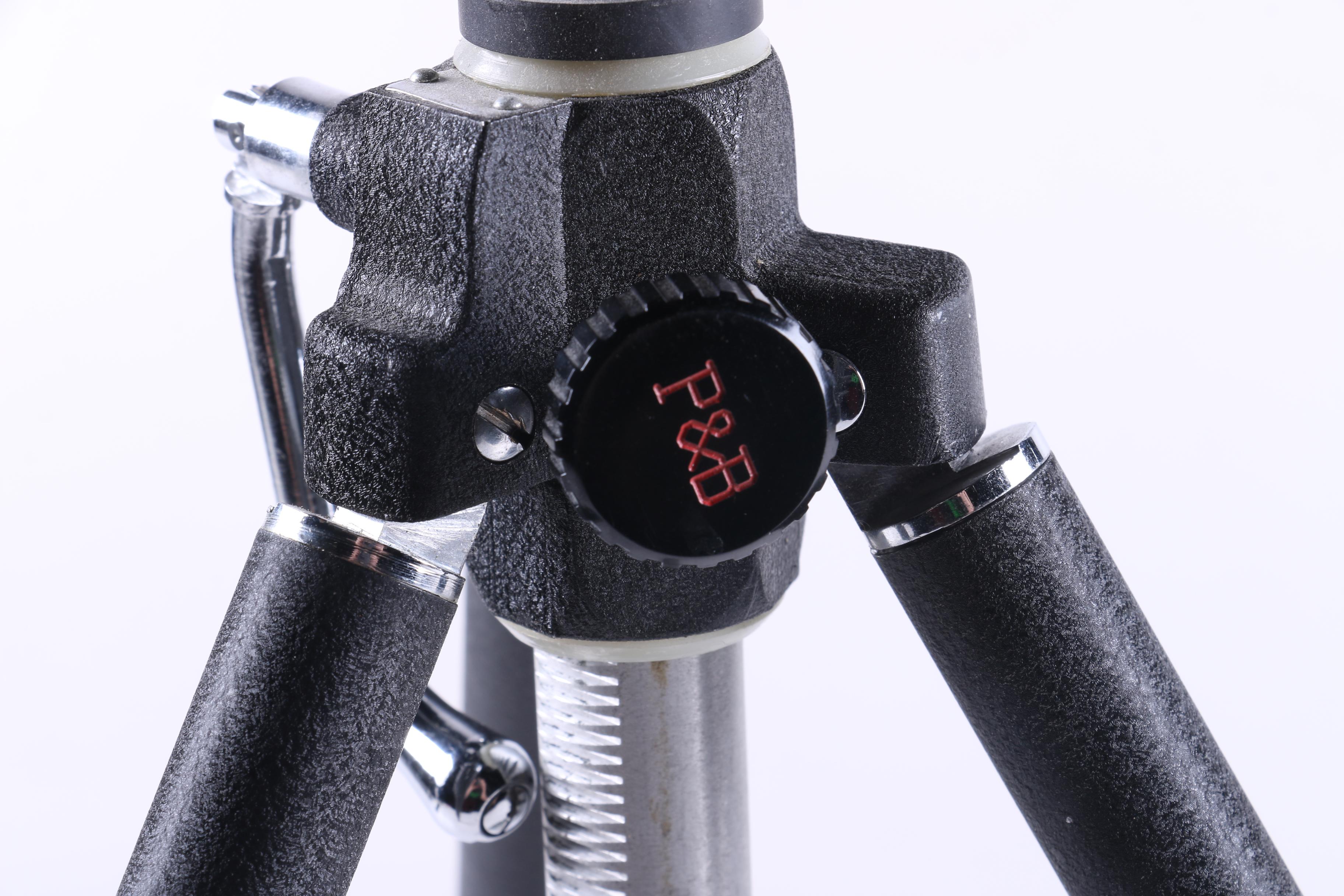 Ponder & Best Model 1100 Camera Tripod