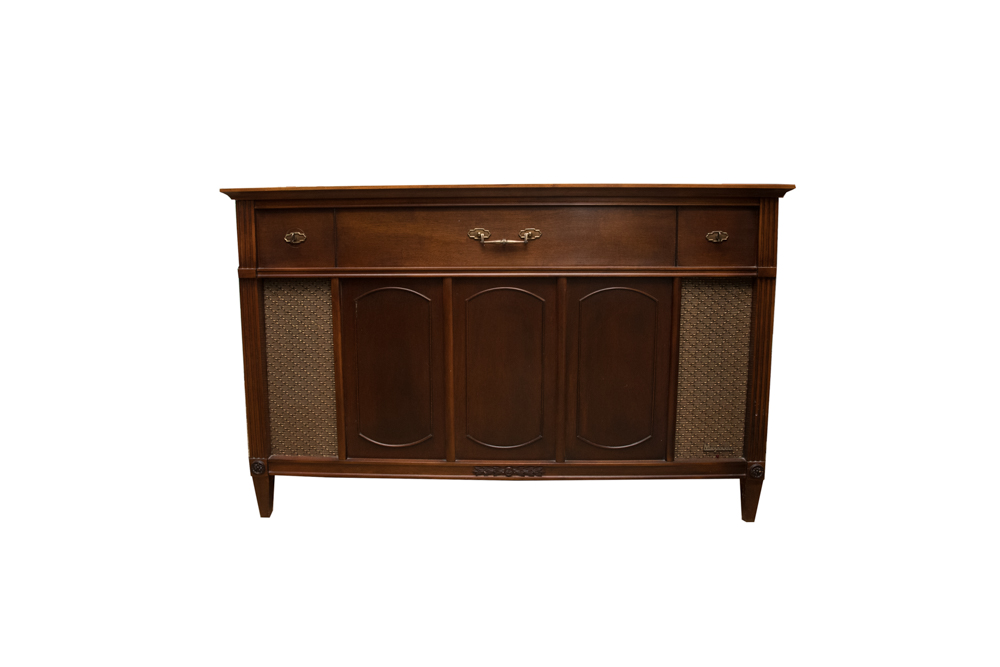 Mid Century Modern Magnavox Stereo Console