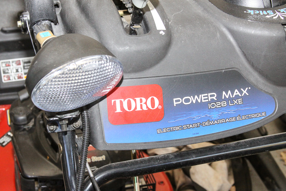 Toro Power Max 1028 LXE Snow Thrower