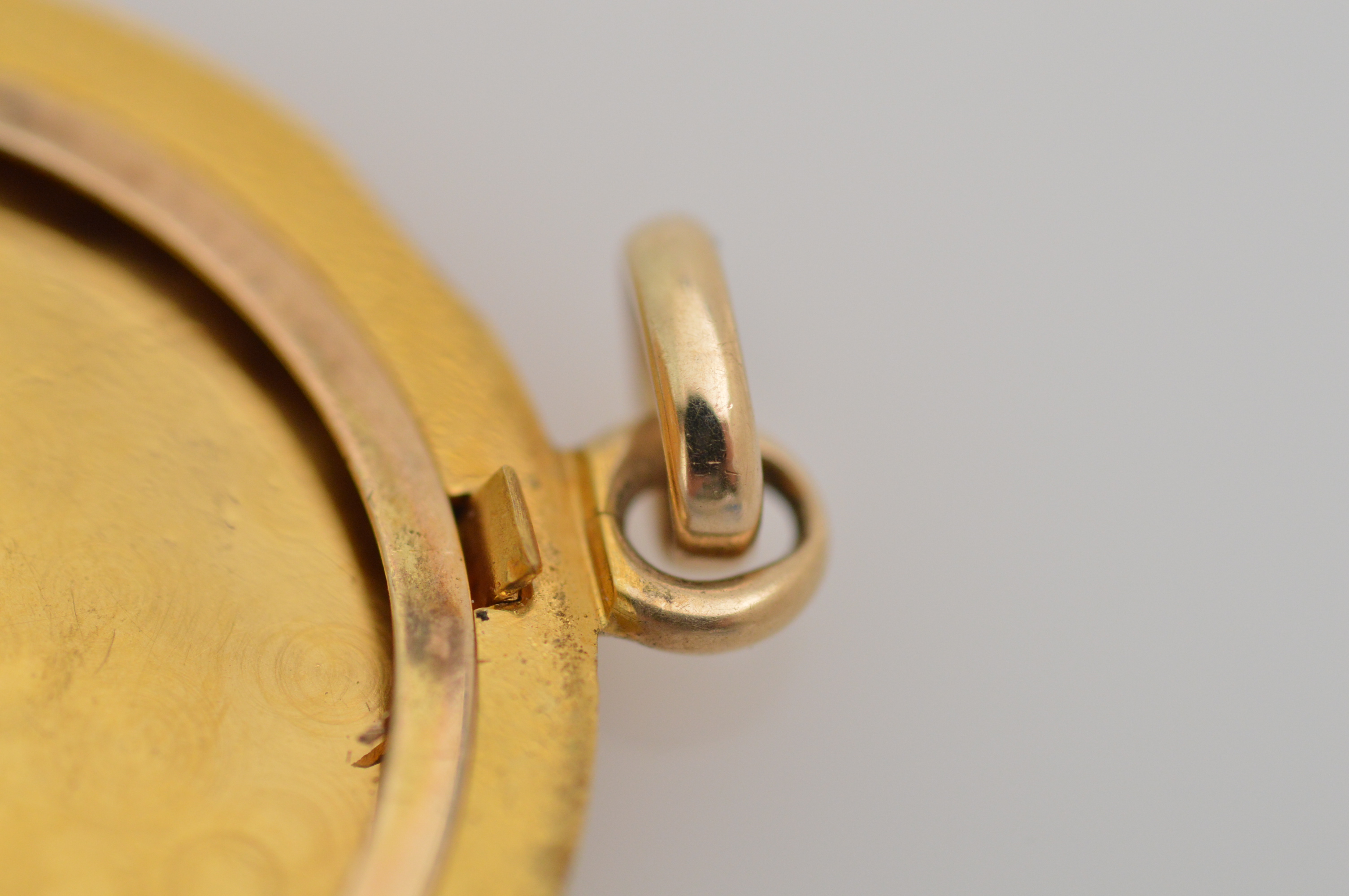 Vintage Engraved 14K Yellow Gold Locket with Diamond