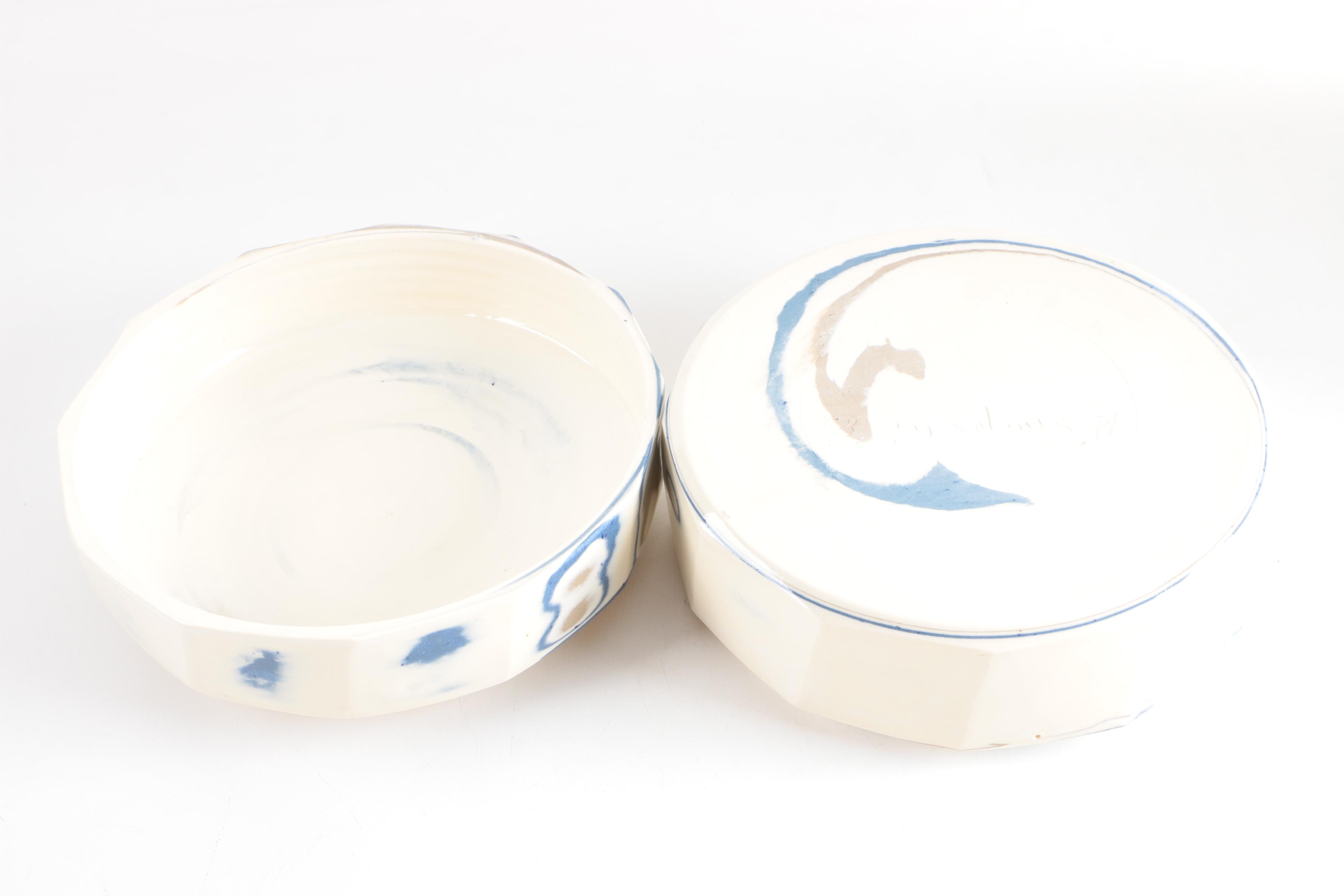 H. Shiyoshi Handbuilt Marbled Porcelain Box